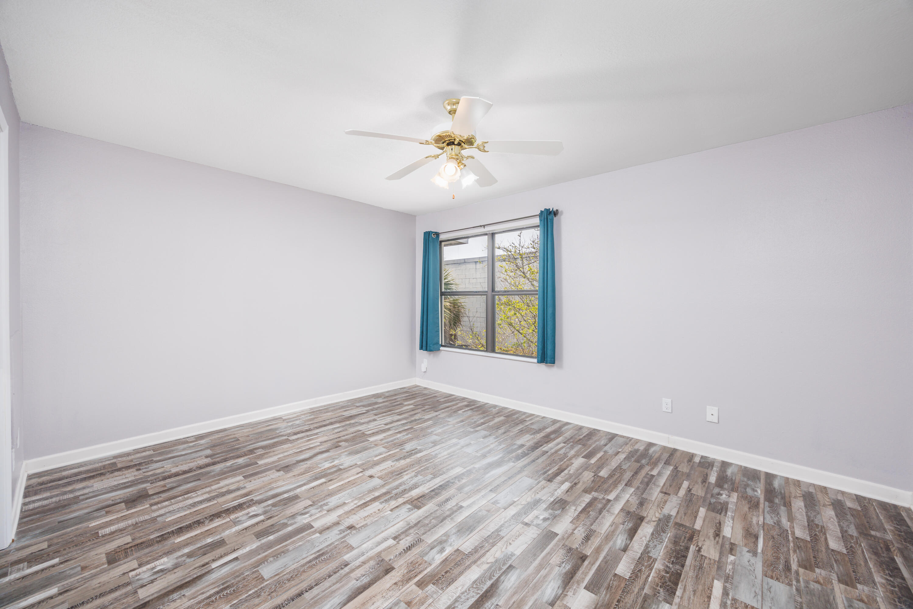 HARBOR T/H - Residential