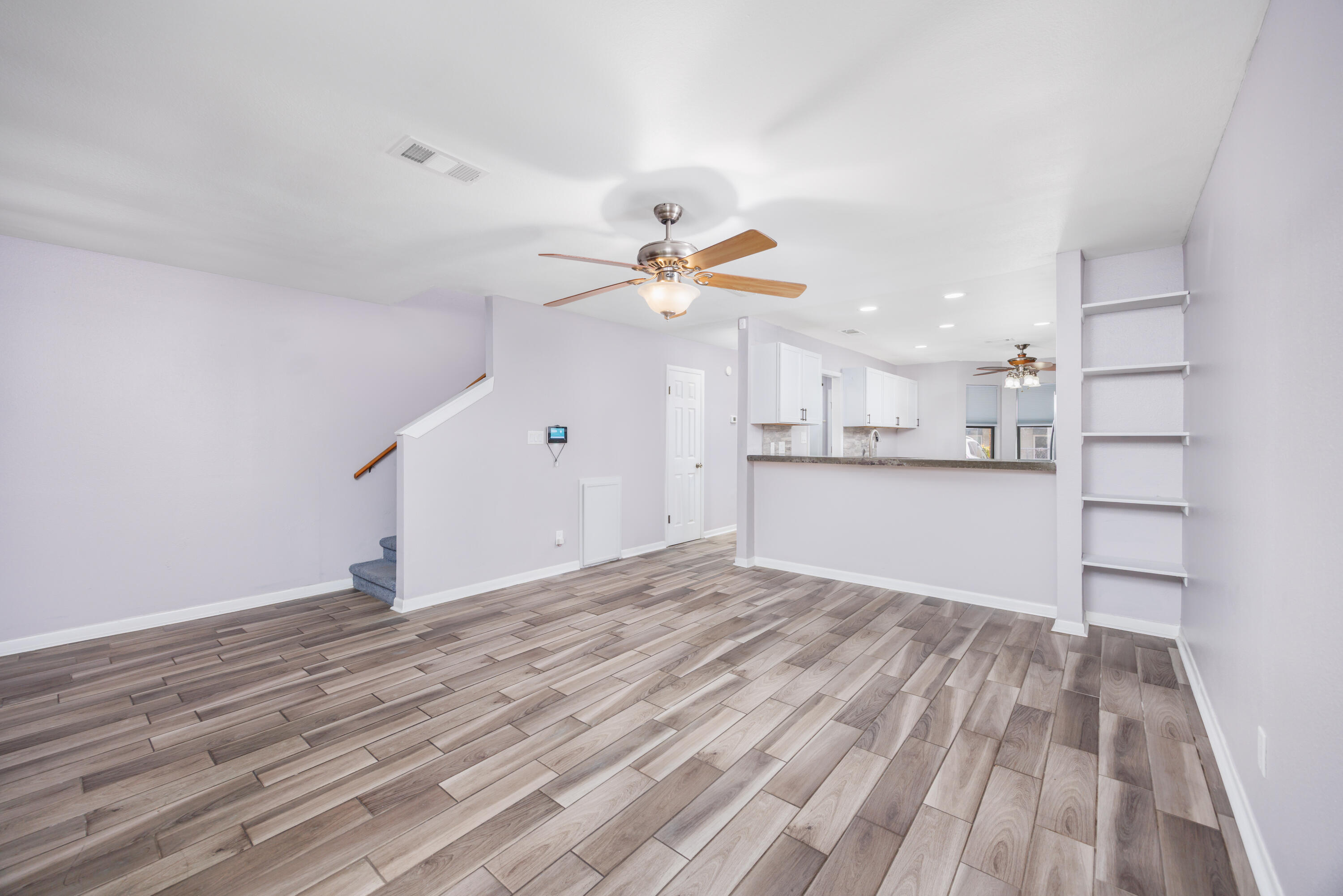 HARBOR T/H - Residential