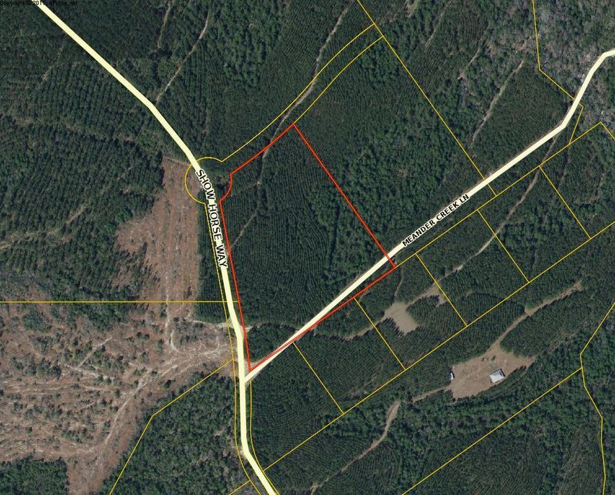 Great 14 acre parcel in the sought after Walton Plantation. Walton Plantation is a privately held North Walton County gated community for outdoor and hunting enthusiasts. There are 145 privately owned parcels, access to a rustic outdoor chapel for owners use, public restrooms, ponds for fishing, a community garden, atv riding trails equestrian trails, and a hunting club. From this location, you can be at the beaches along the emerald coast in an hour; the best of all worlds.