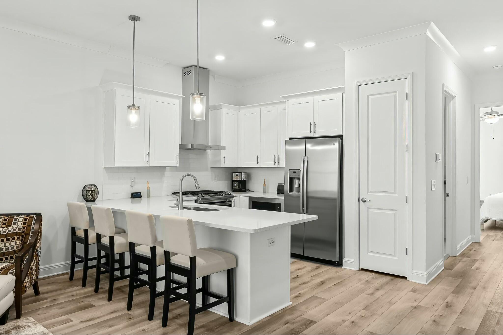 KARA LAKE TOWNHOMES - Residential