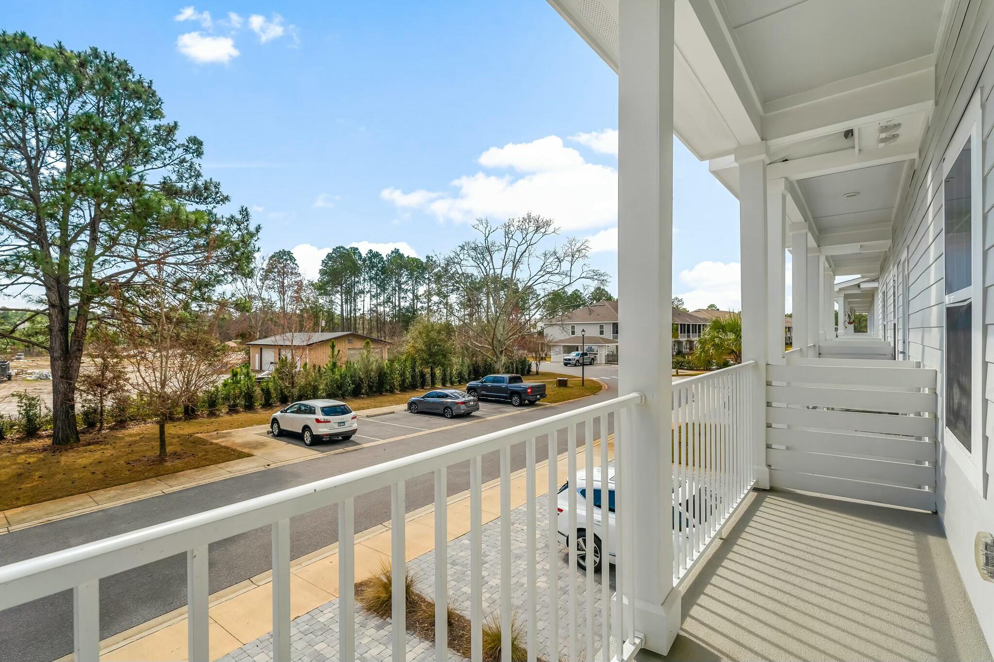 KARA LAKE TOWNHOMES - Residential