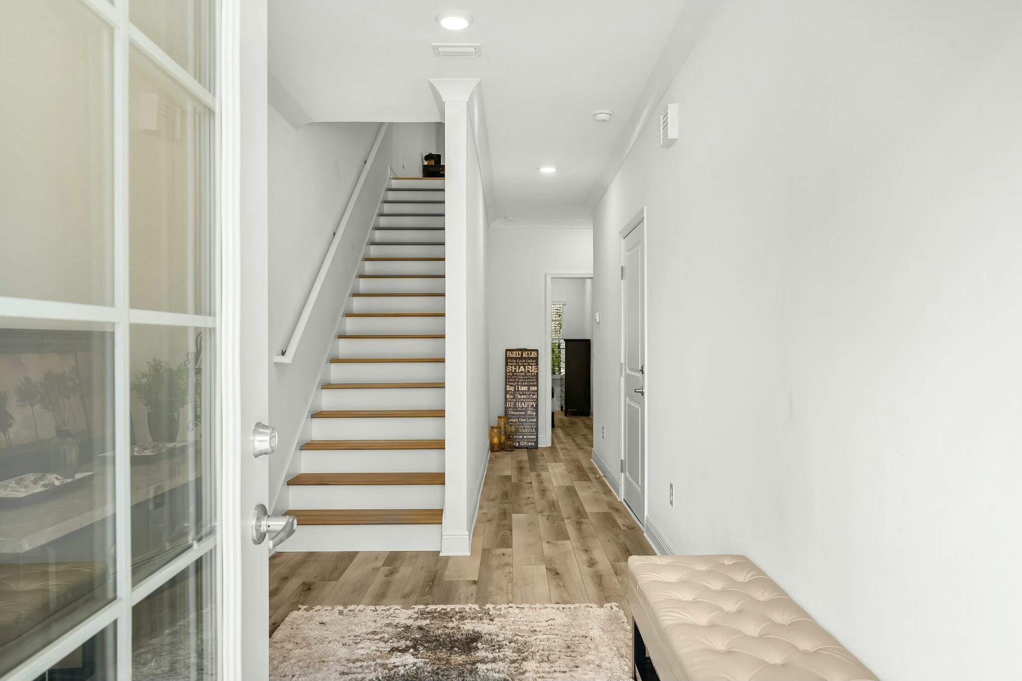 KARA LAKE TOWNHOMES - Residential