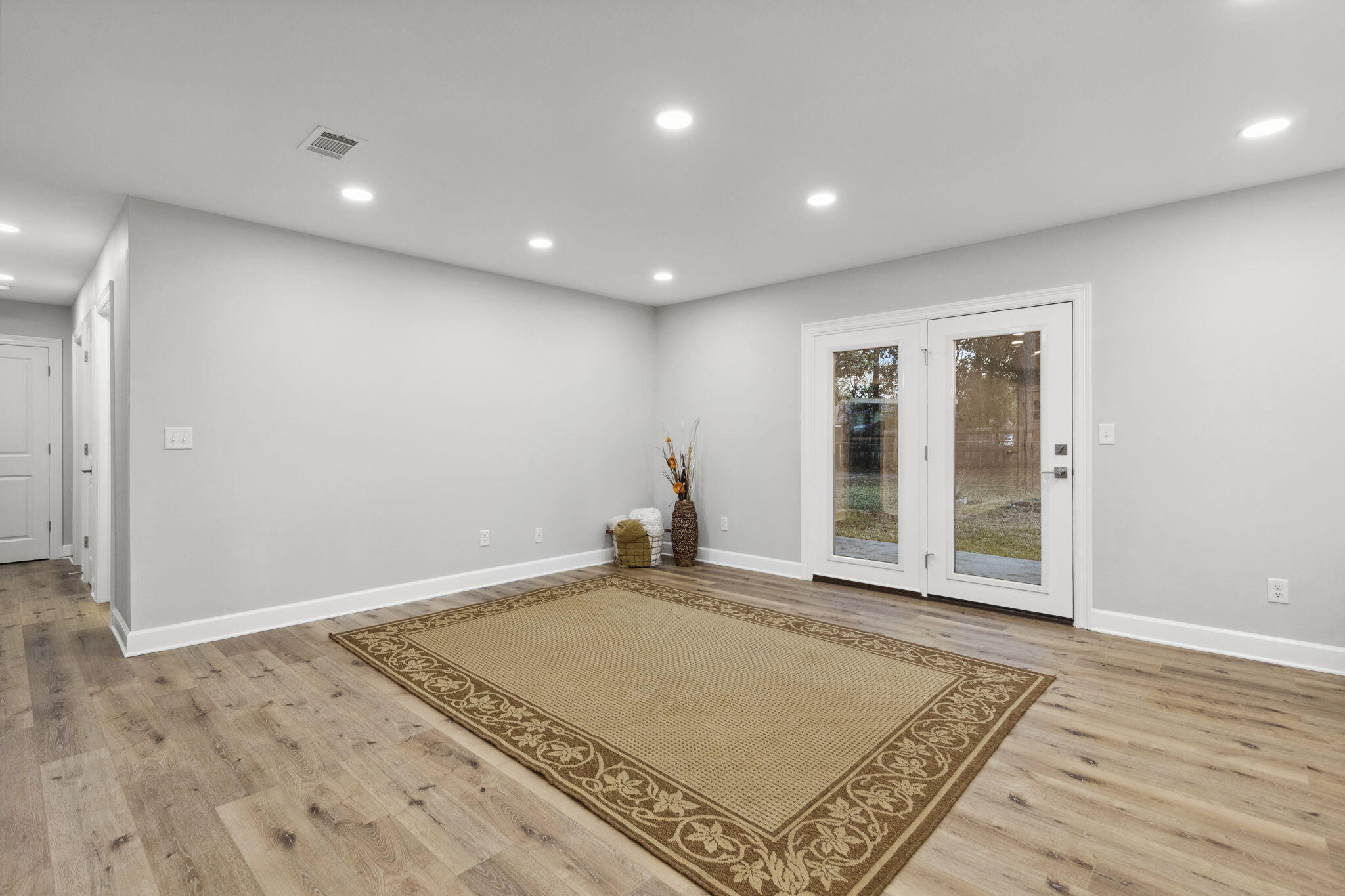 NICEVILLE PINES - Residential