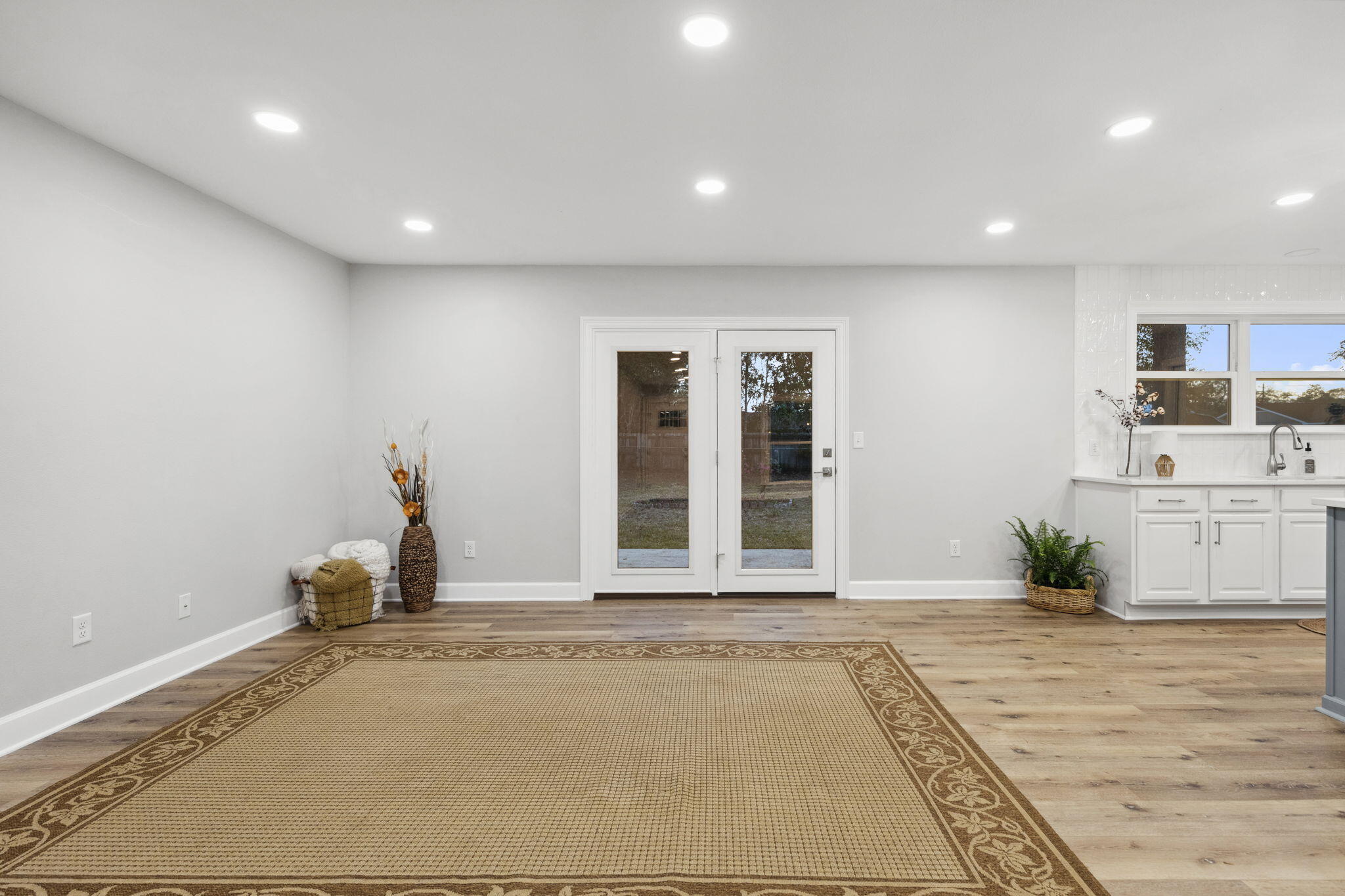 NICEVILLE PINES - Residential