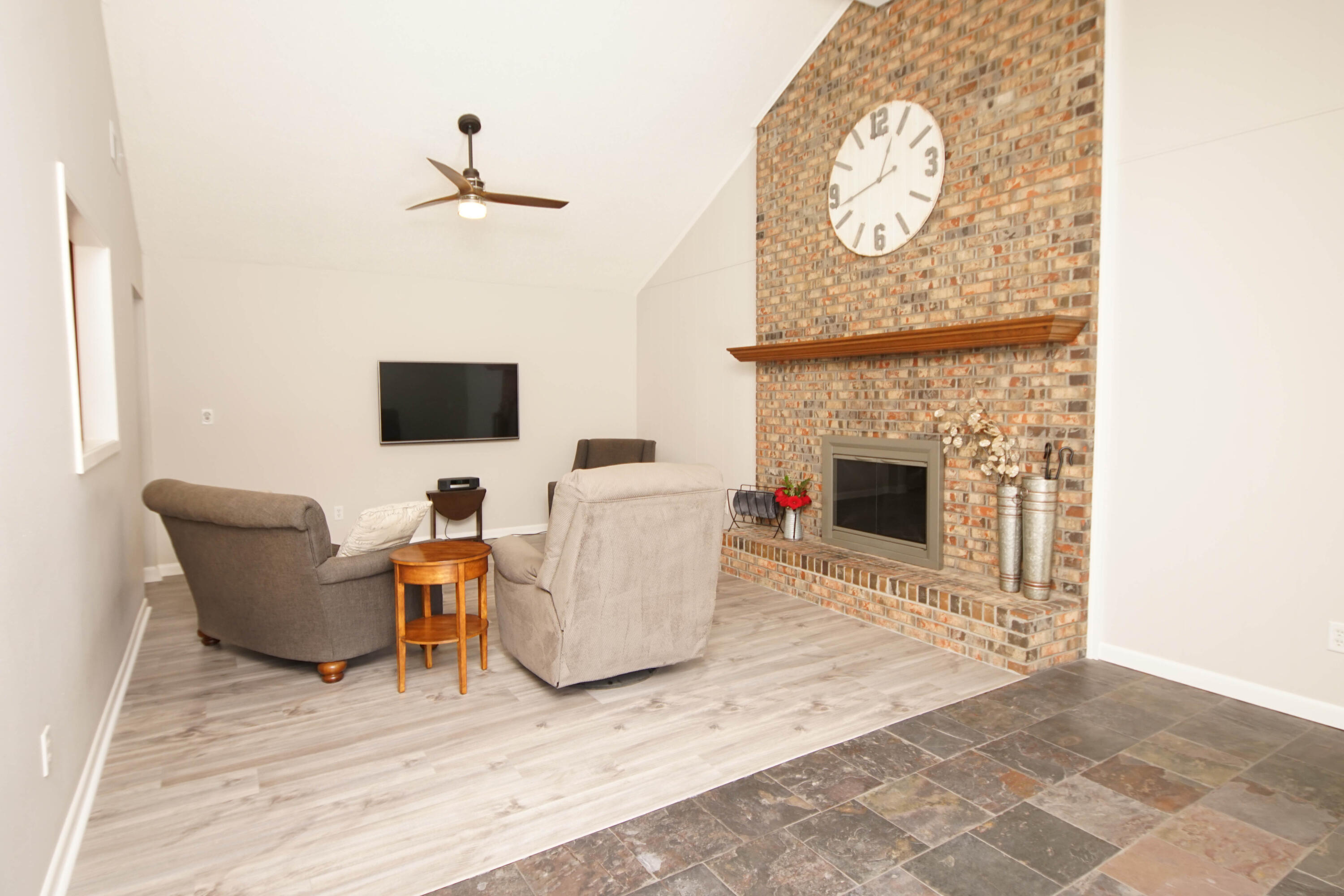 PALM ESTATES UNIT 2 - Residential
