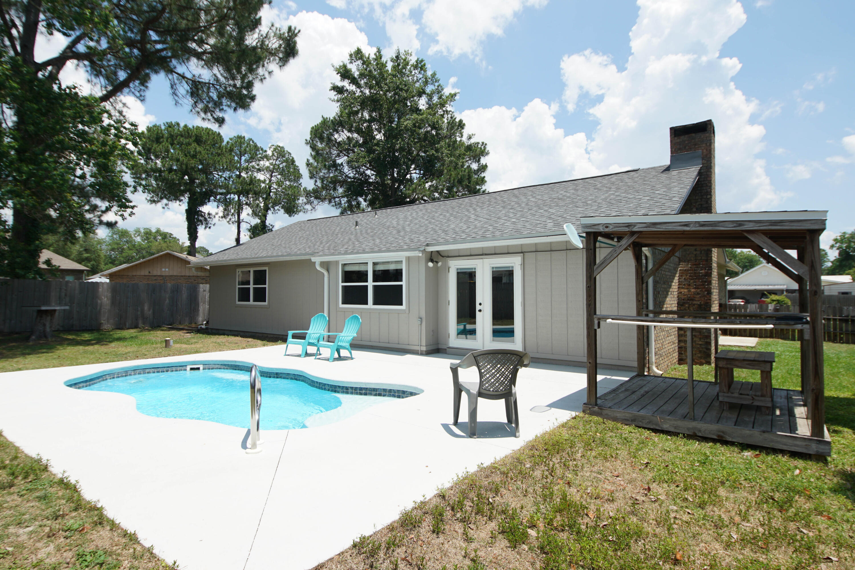 PALM ESTATES UNIT 2 - Residential