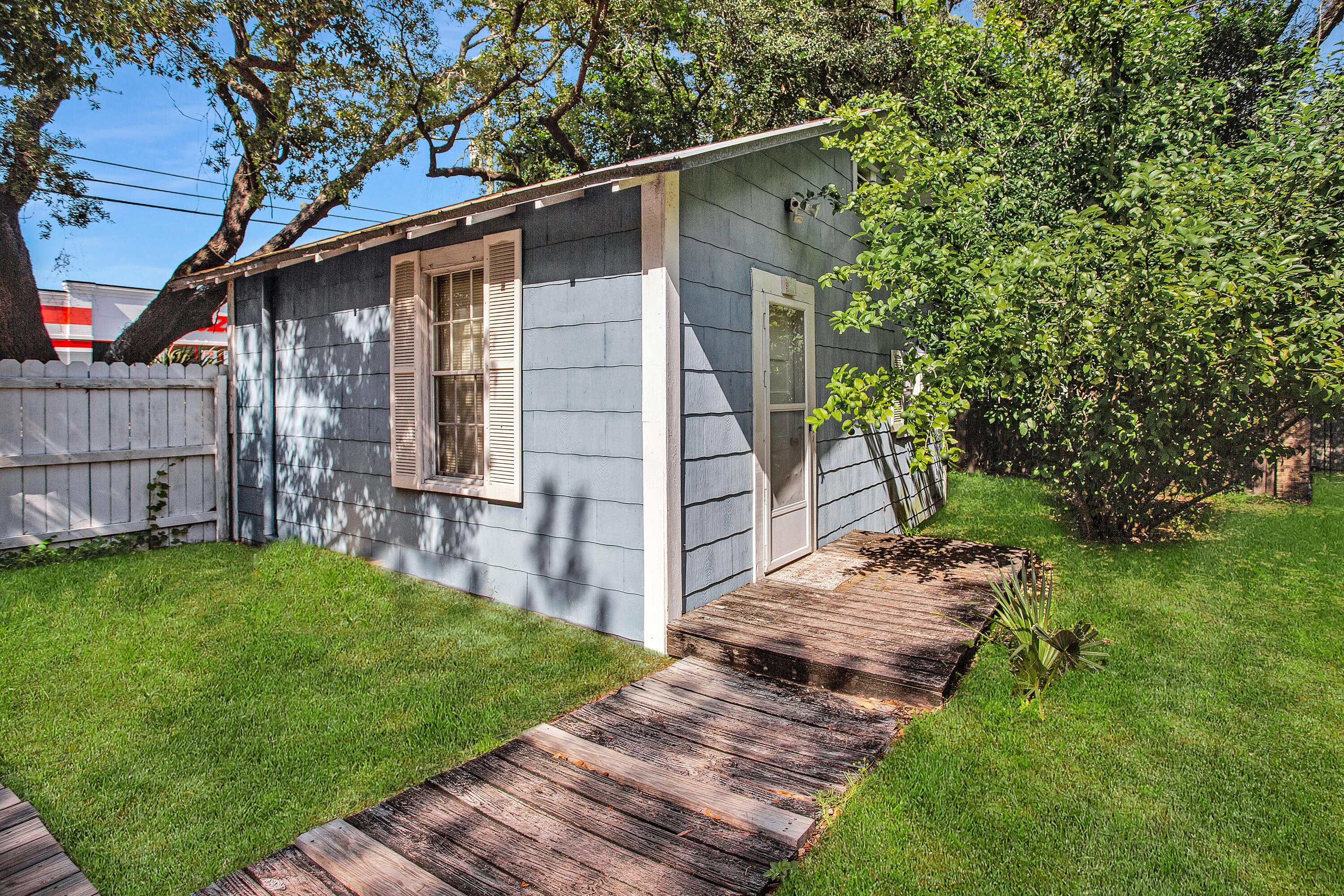 EAST PASS ADDN TO DESTIN - Residential