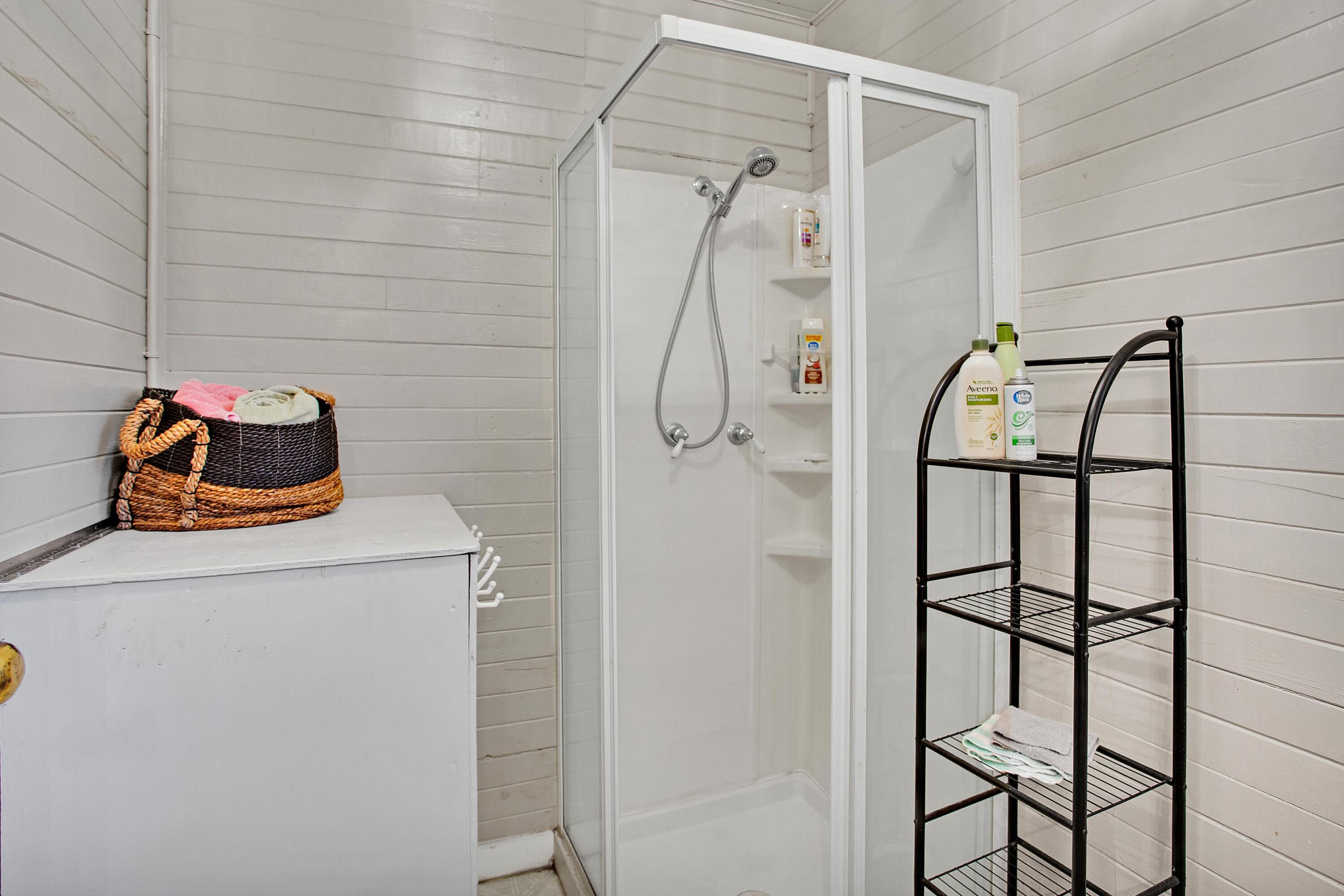 EAST PASS ADDN TO DESTIN - Residential