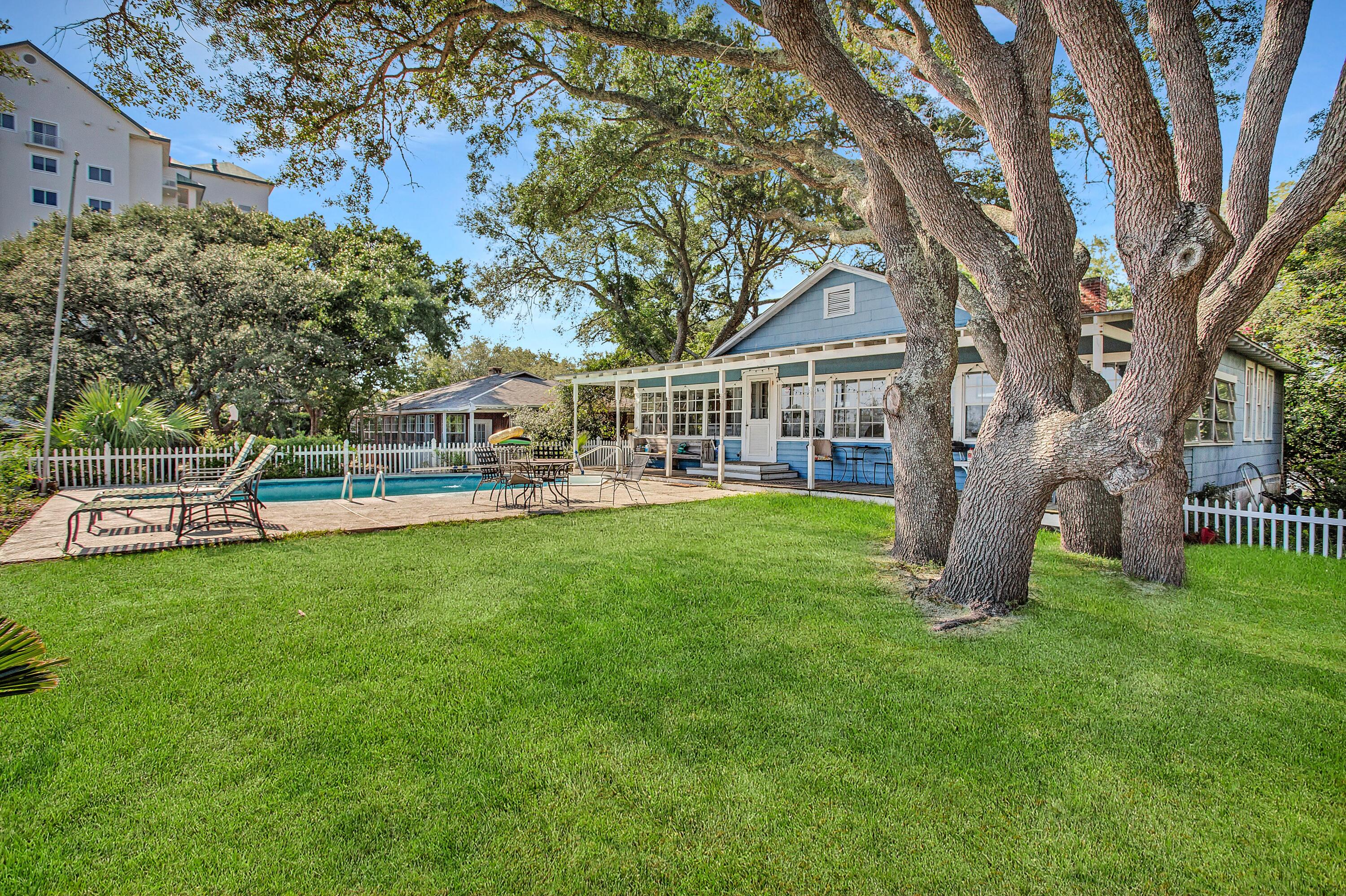 EAST PASS ADDN TO DESTIN - Residential