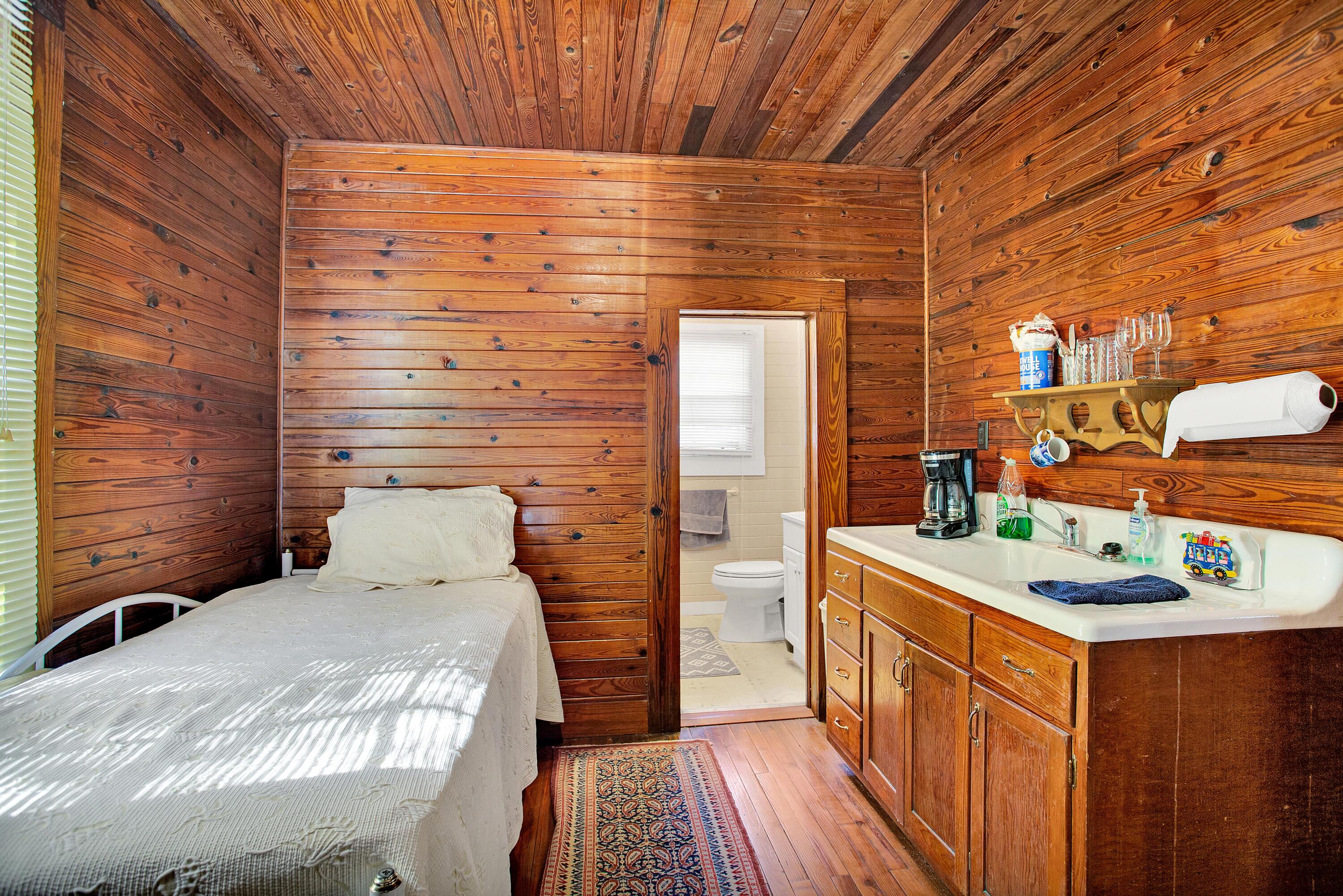 EAST PASS ADDN TO DESTIN - Residential