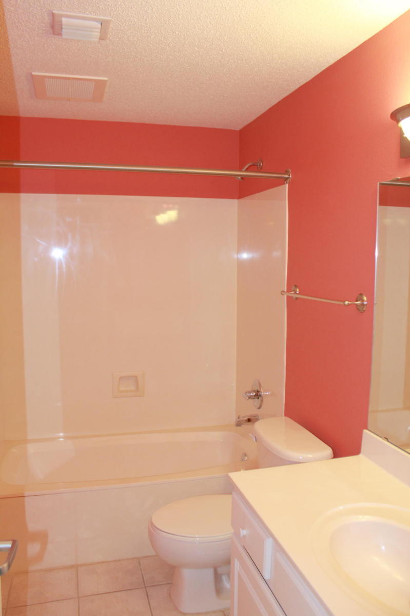 SUMMERWIND CONDOS - Residential