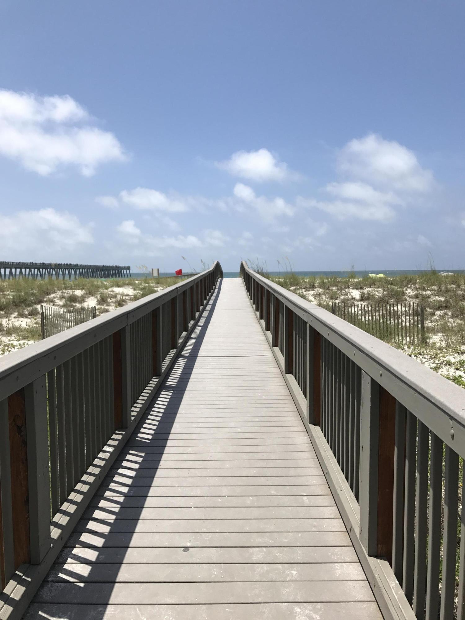 SUMMERWIND CONDOS - Residential