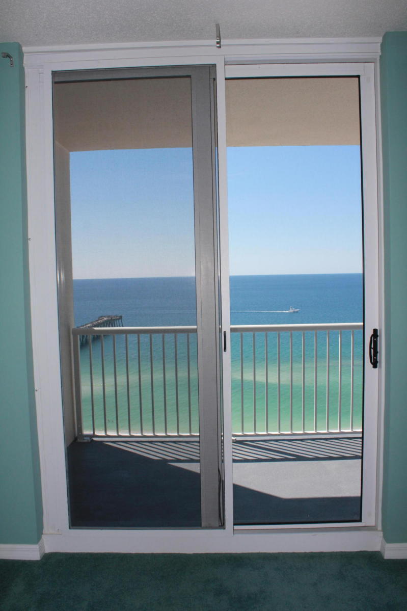 SUMMERWIND CONDOS - Residential