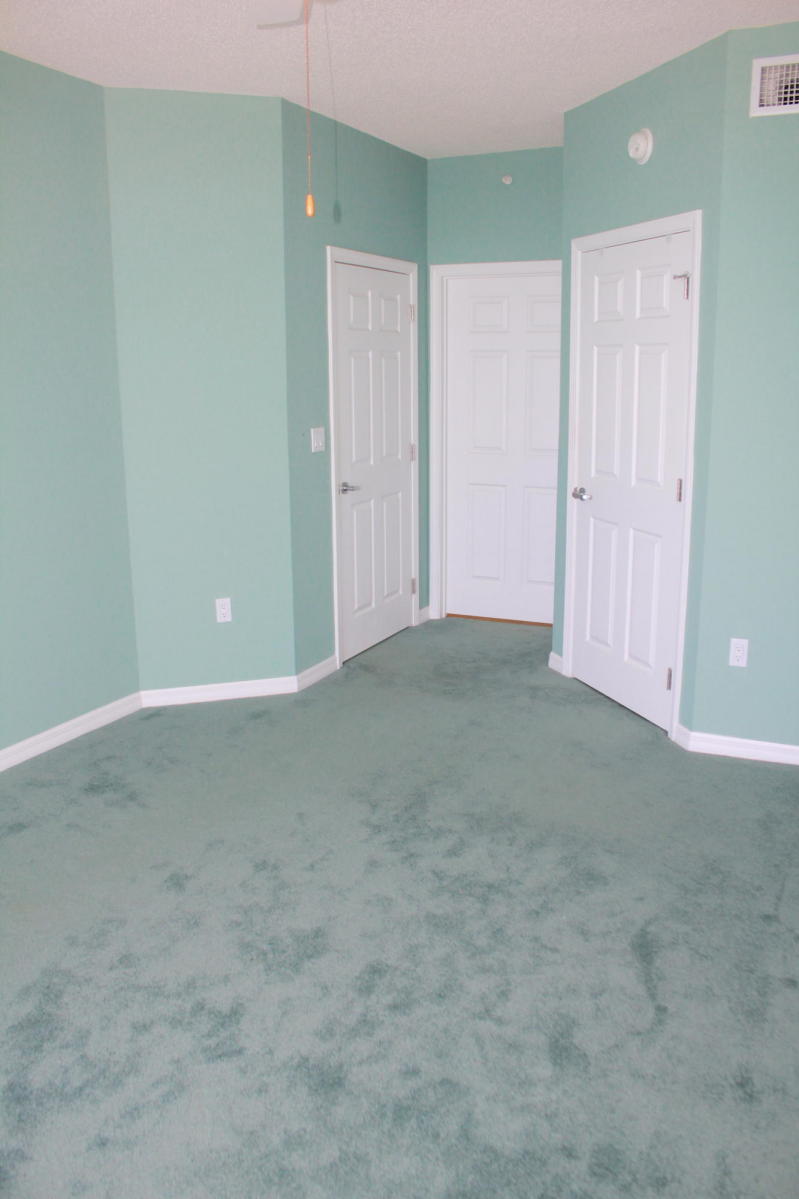 SUMMERWIND CONDOS - Residential