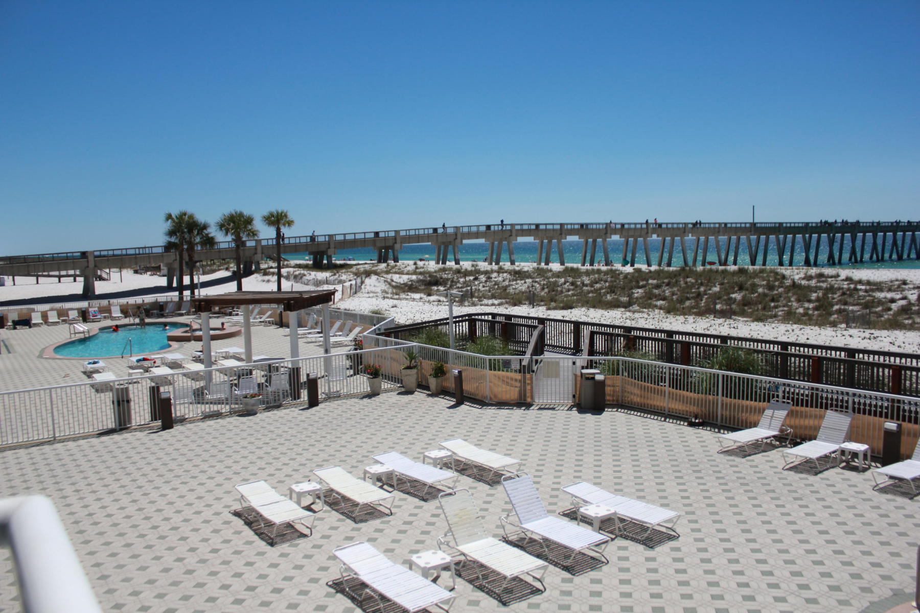 SUMMERWIND CONDOS - Residential