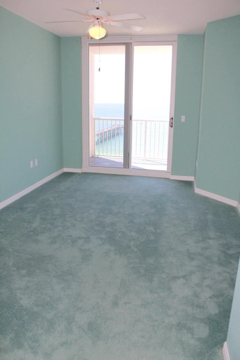 SUMMERWIND CONDOS - Residential