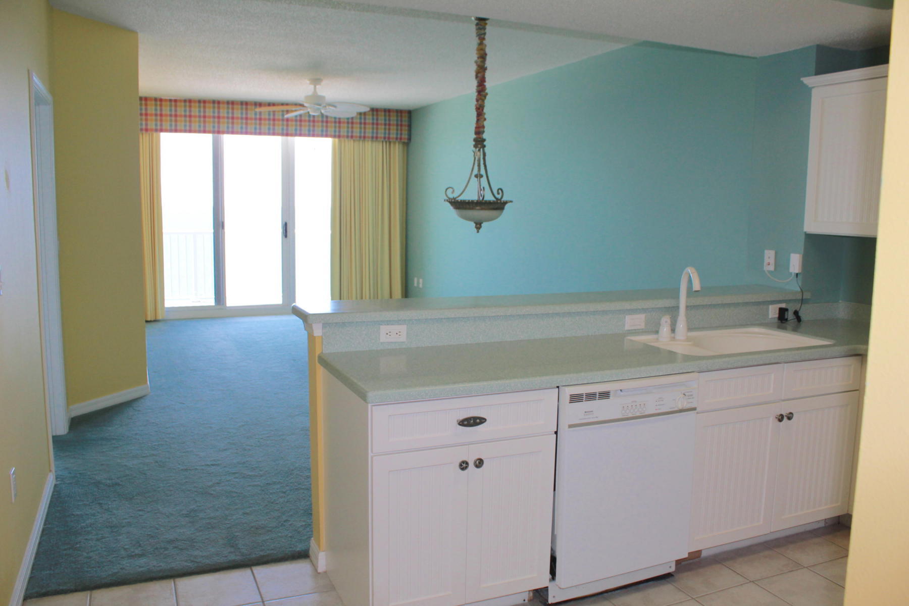 SUMMERWIND CONDOS - Residential