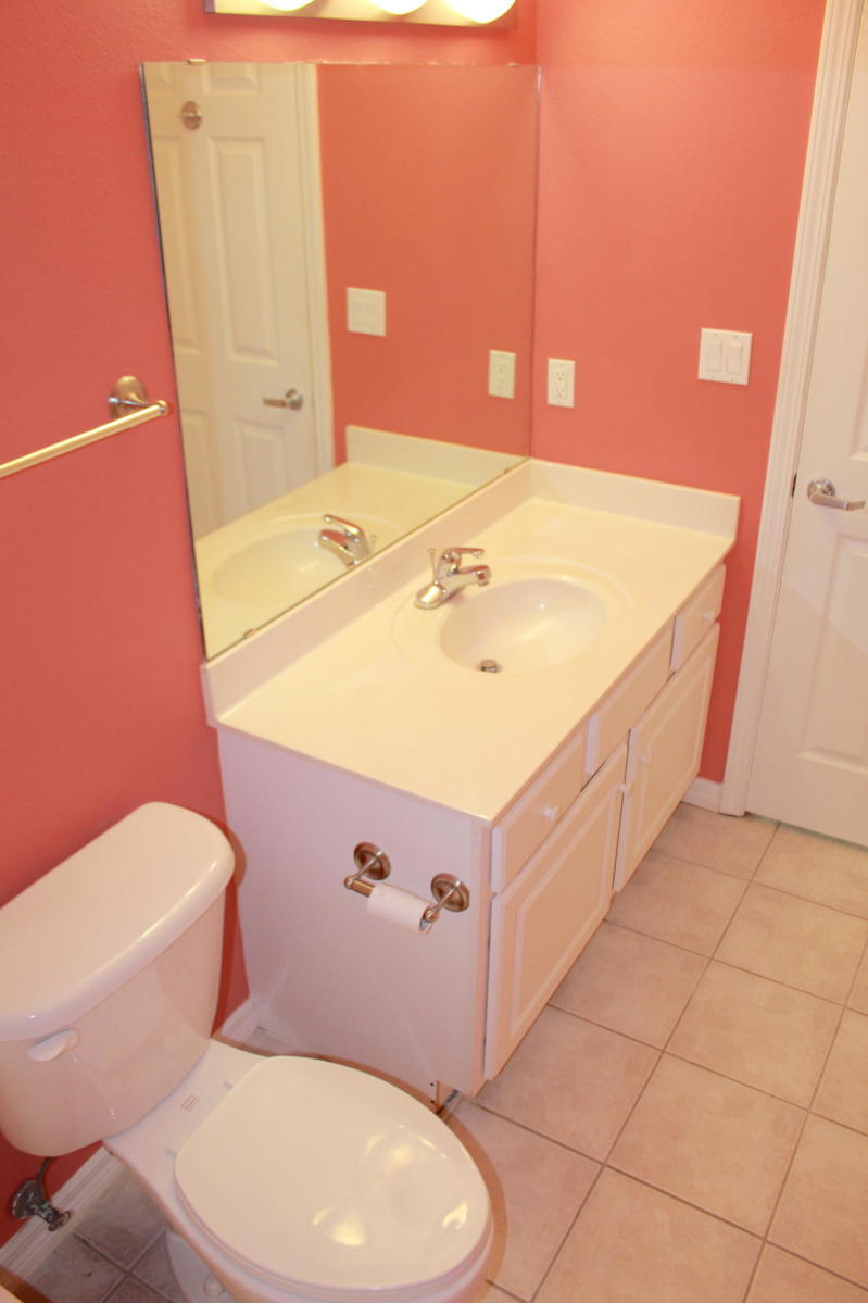 SUMMERWIND CONDOS - Residential