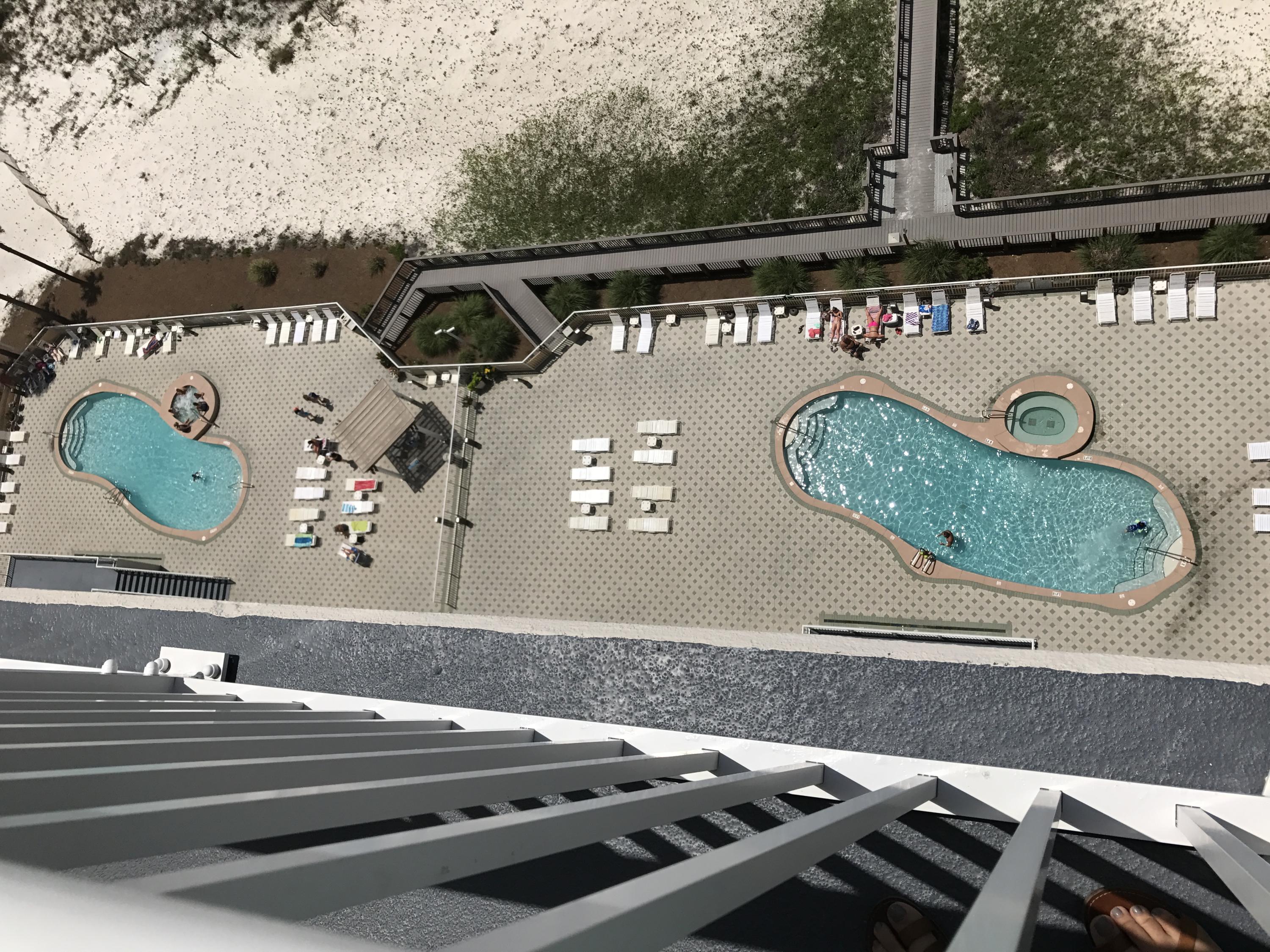 SUMMERWIND CONDOS - Residential