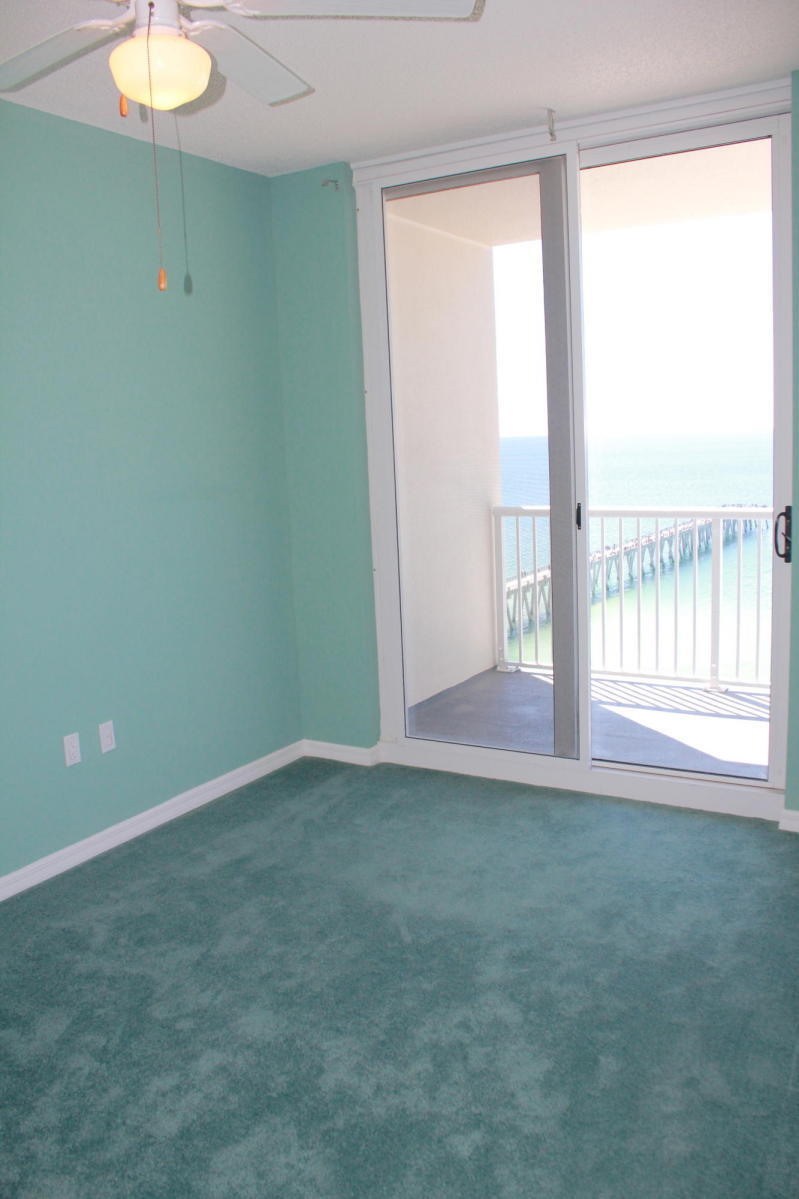 SUMMERWIND CONDOS - Residential