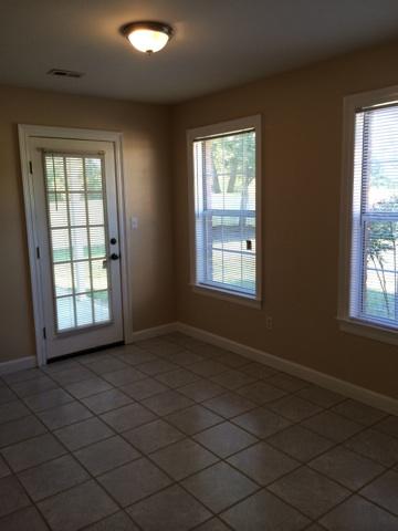 SOUND RETREAT - Residential