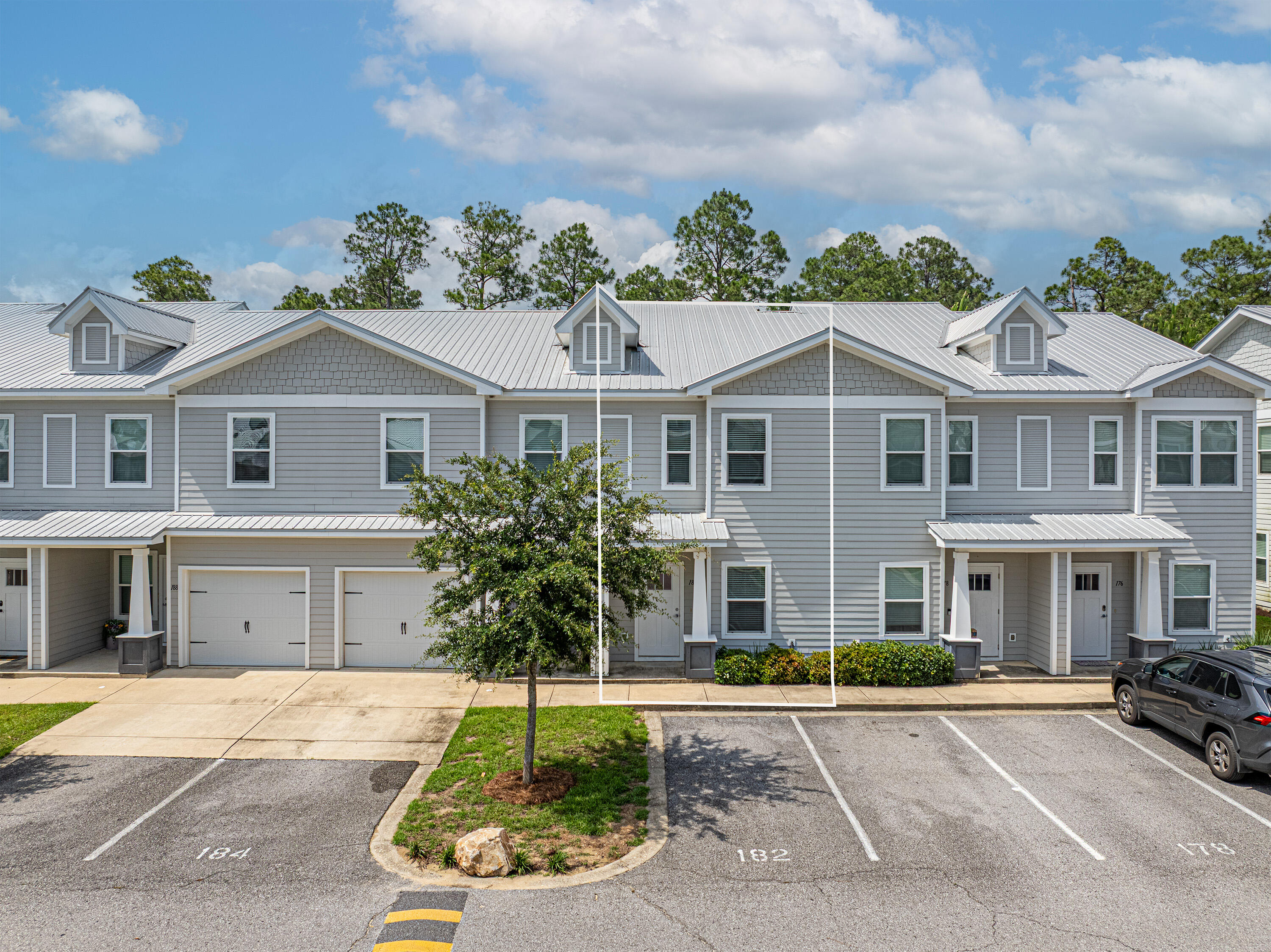 VERANDAS AT FREEPORT - Residential