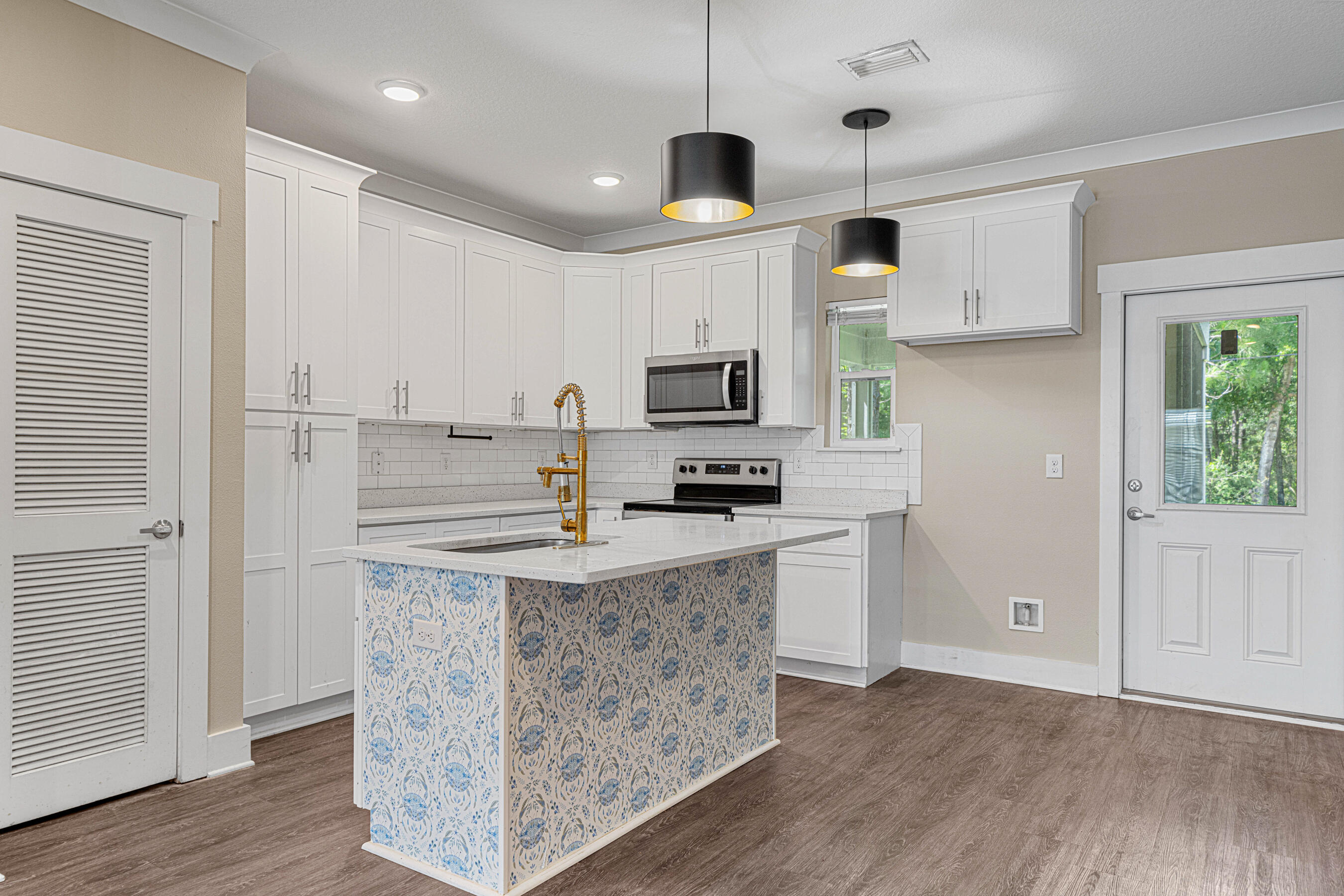 VERANDAS AT FREEPORT - Residential
