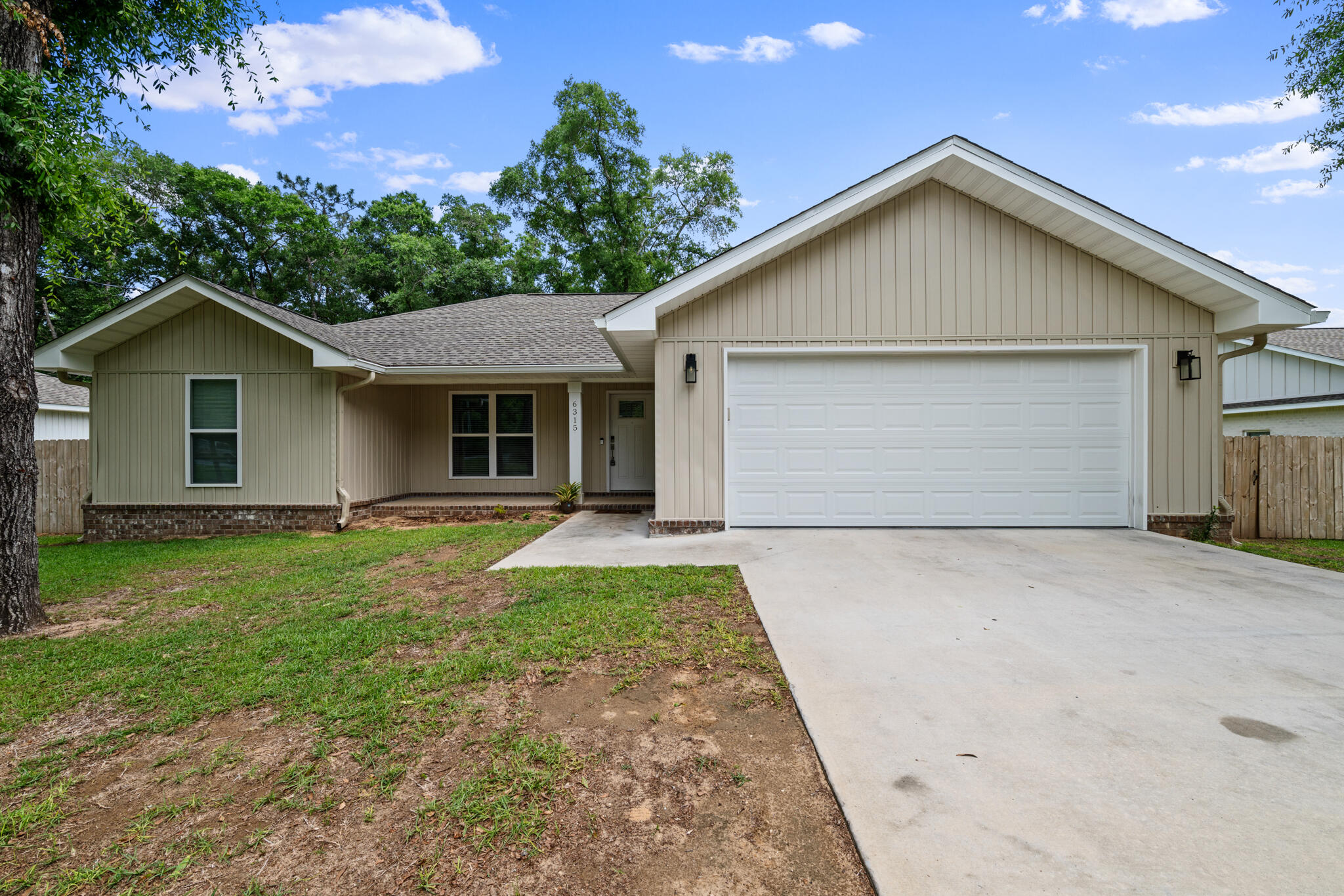 This immaculate 3 bed, 2 Bath home sits on a Large Lot & has been meticulously maintained by its original owners since 2022.As you walk in you'll notice the open concept living room with split floorpan. The master suite is situated on one side of the home, while 2 additional bedrooms share a bathroom on the opposite side.The kitchen features sleek granite countertops, stainless steel appliances, ample cabinetry & a bar countertop with sitting space. Retreat to your master bedroom, complete with a garden tub, separate shower, double vanities & a walk-in closet, as well as, an additional deep linen closet for extra storage space.Step outside to the large backyard, fully enclosed with a privacy fence & fire pit area- most of the yard has been cleared & sod has been laid.