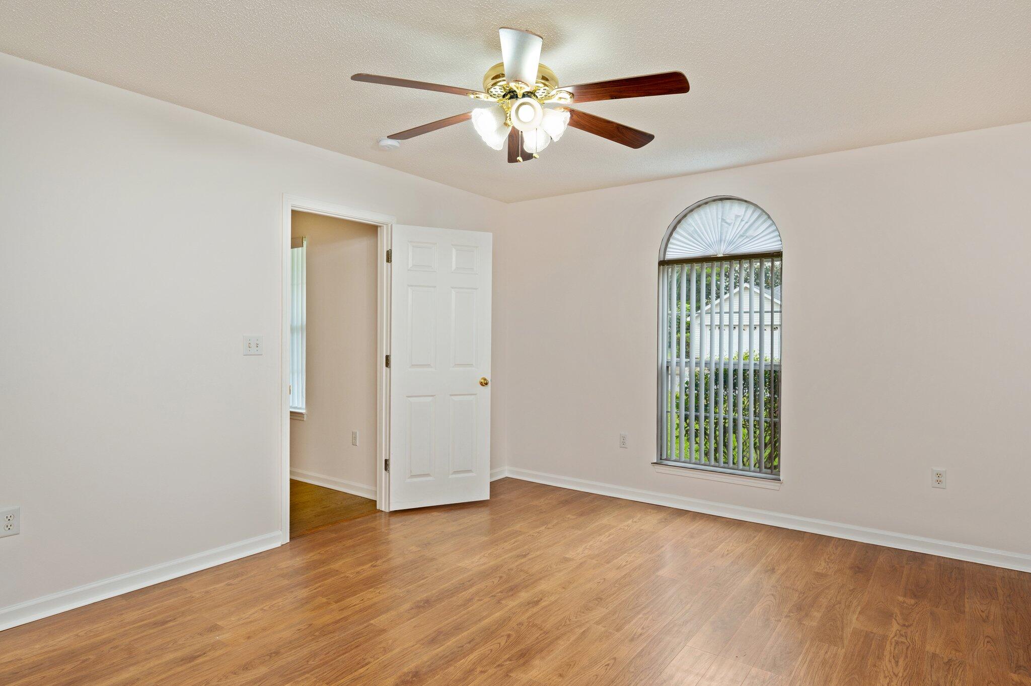 LAIRDS RUN S/D - Residential