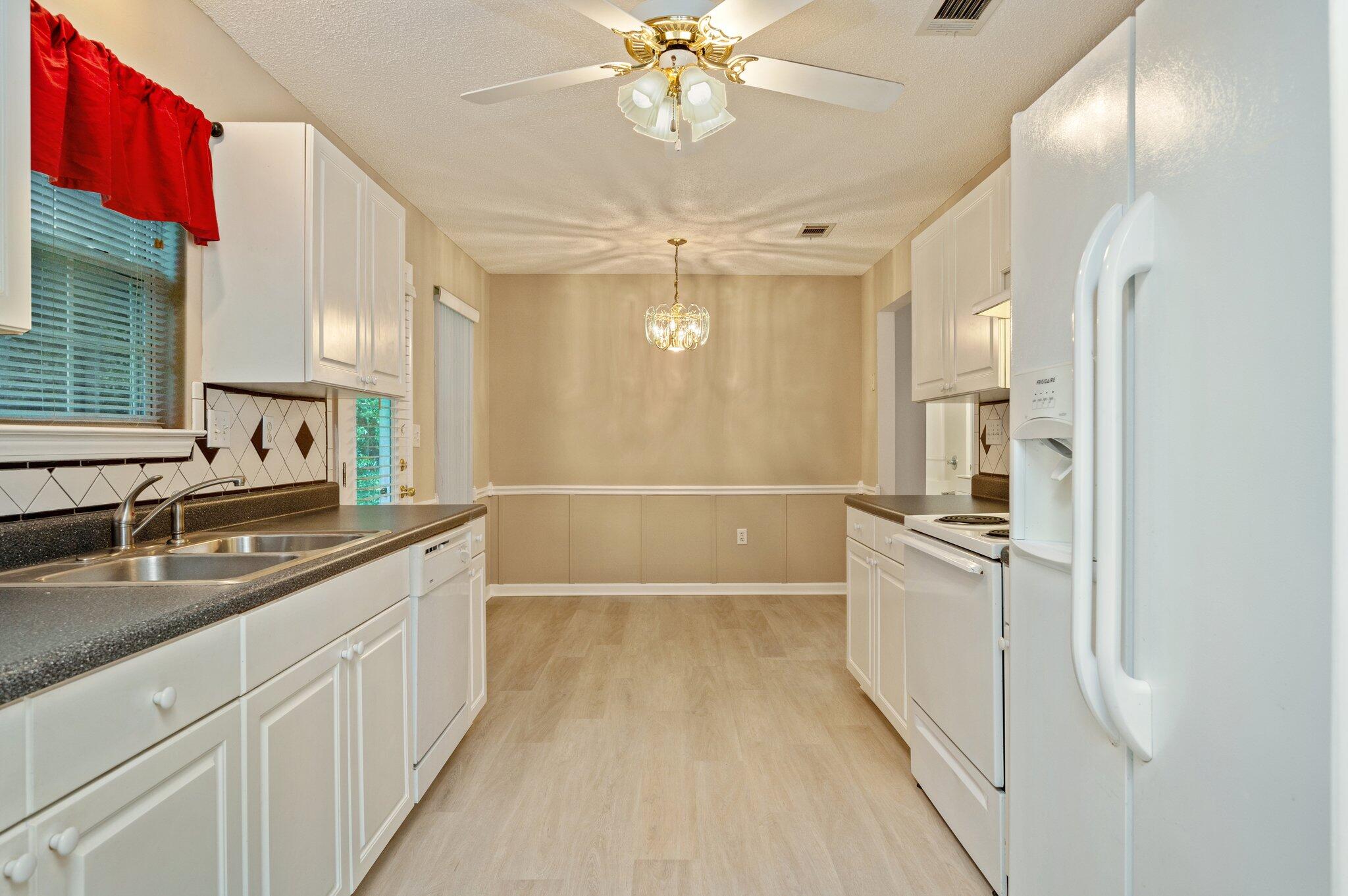 LAIRDS RUN S/D - Residential