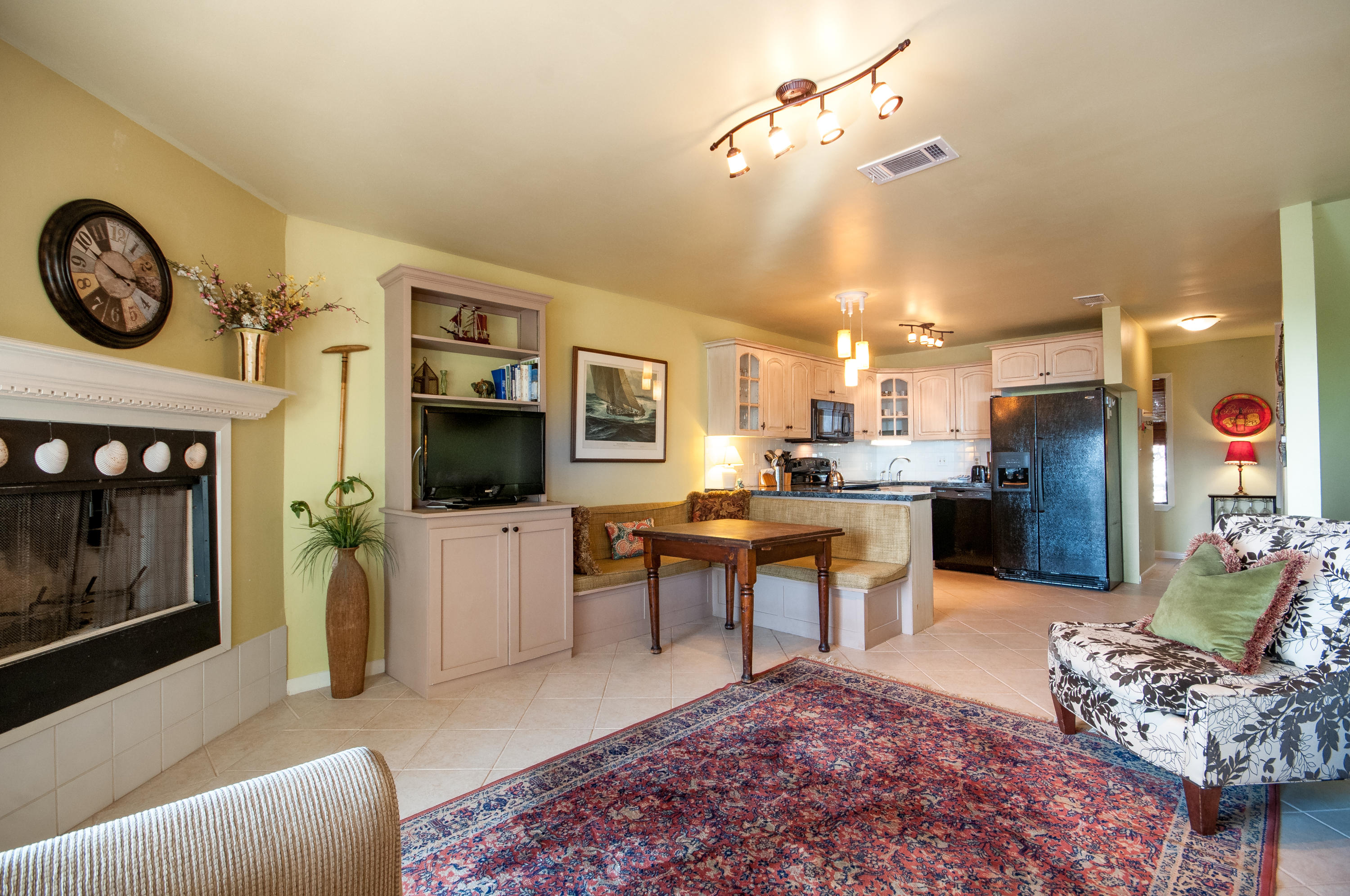 SEAHAUNTS - Residential