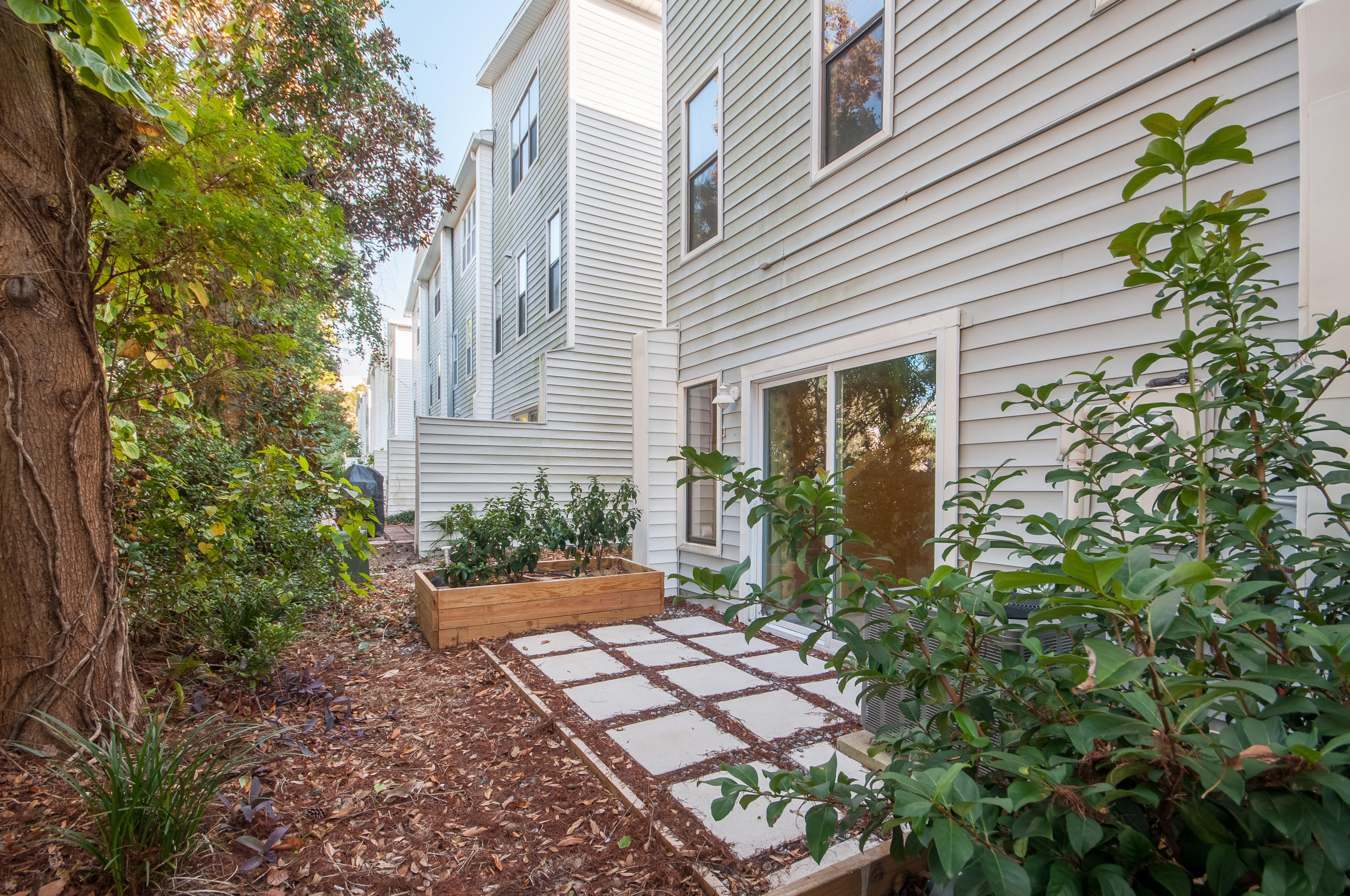 SEAHAUNTS - Residential