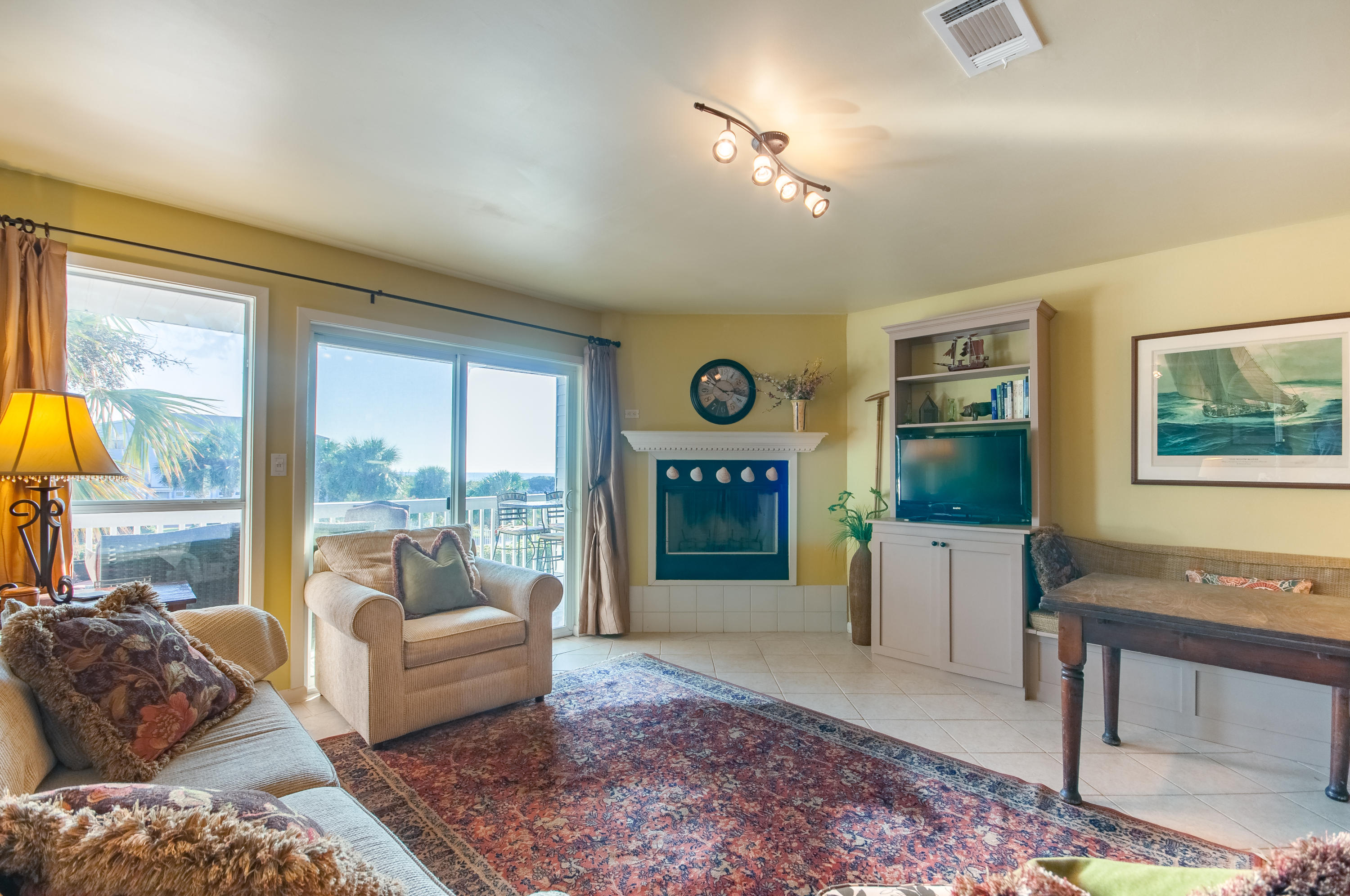 SEAHAUNTS - Residential