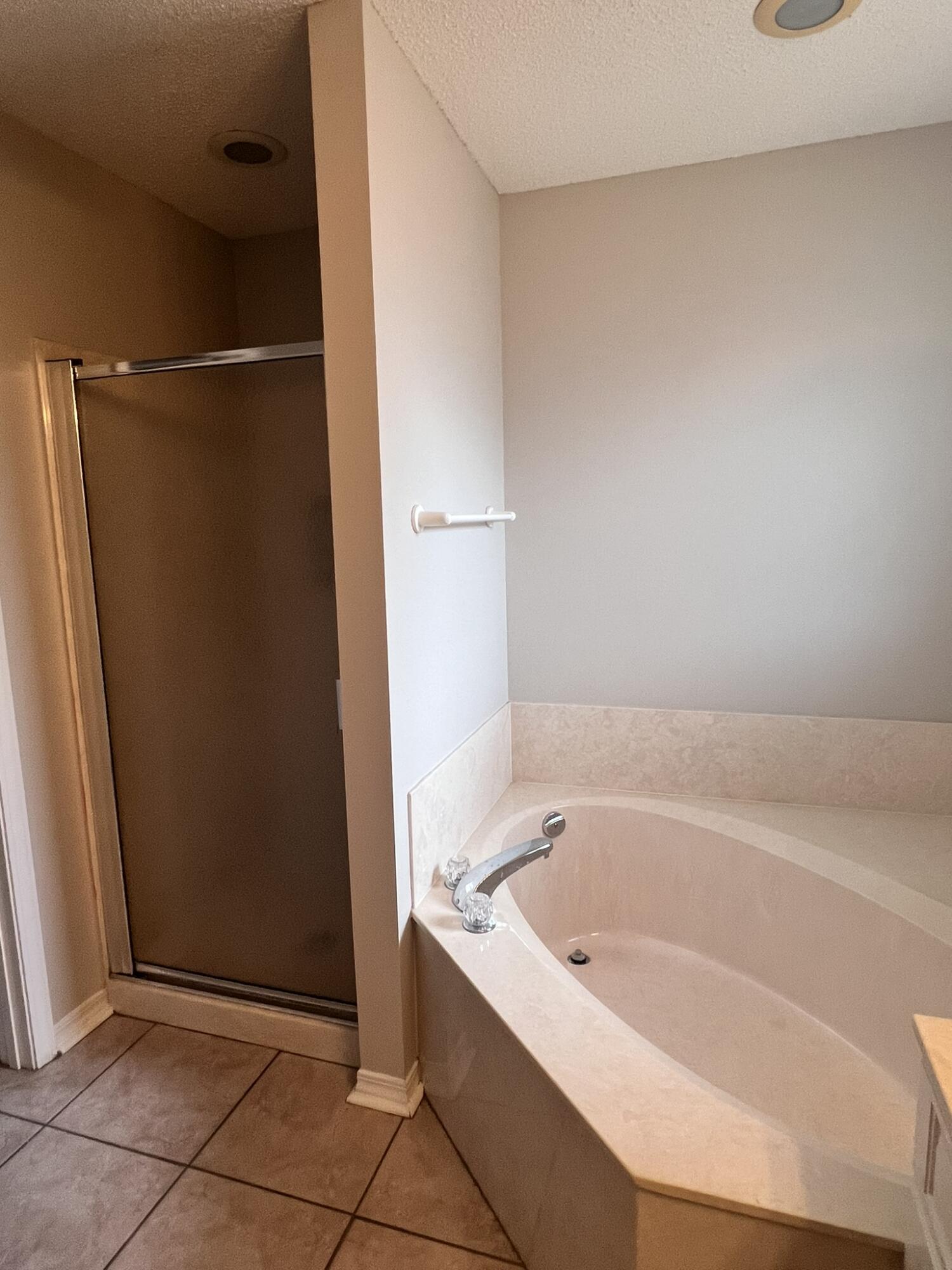 STEEPLECHASE PH 3 - Residential Lease