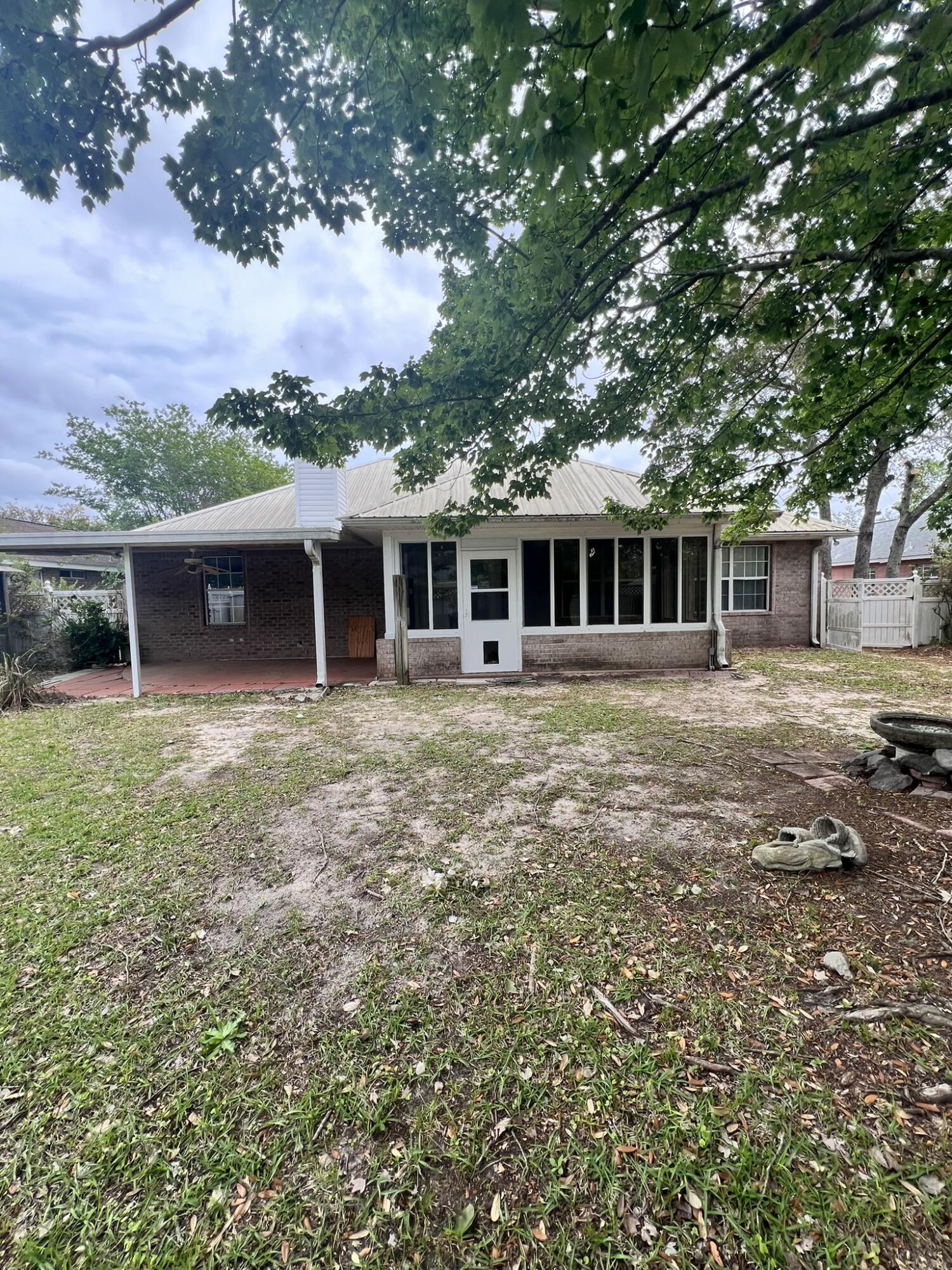 STEEPLECHASE PH 3 - Residential Lease