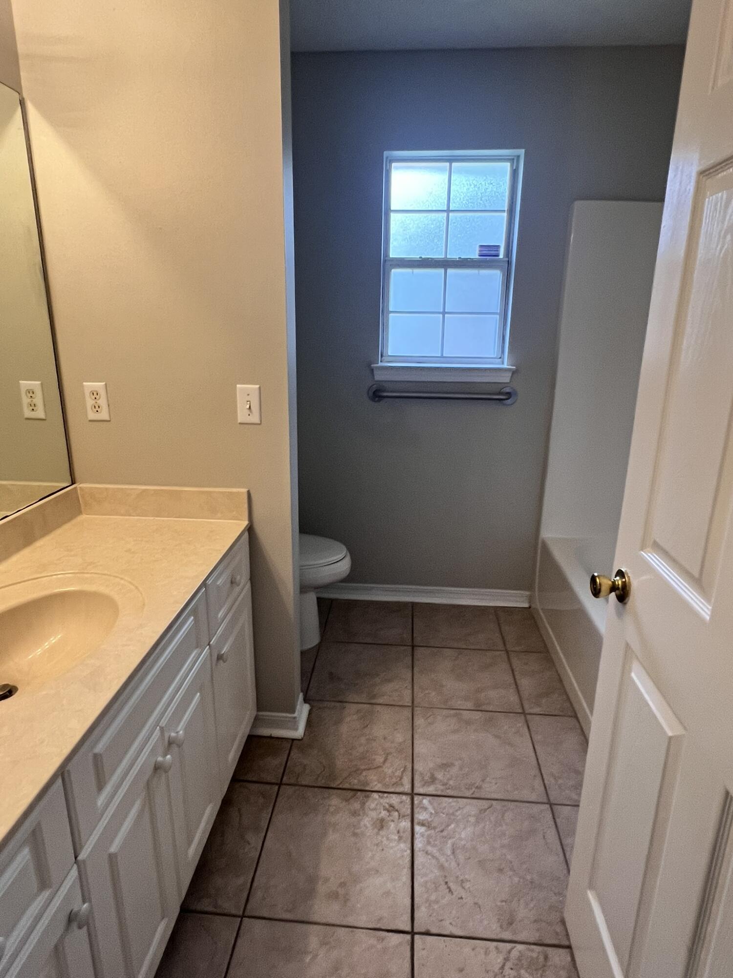 STEEPLECHASE PH 3 - Residential Lease