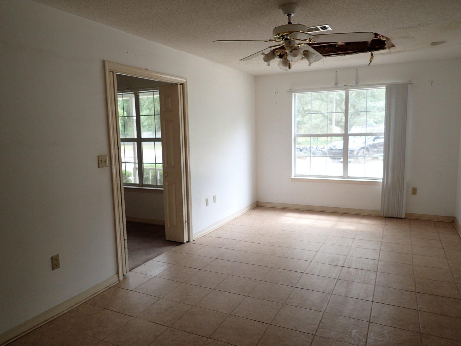 LAS BRISAS - Residential