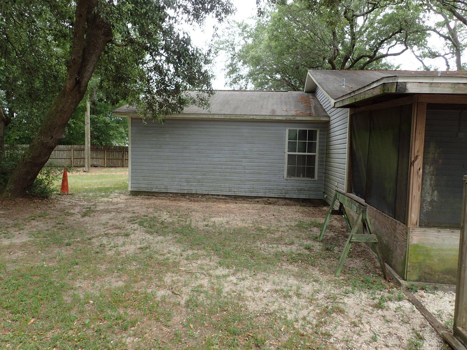 LAS BRISAS - Residential