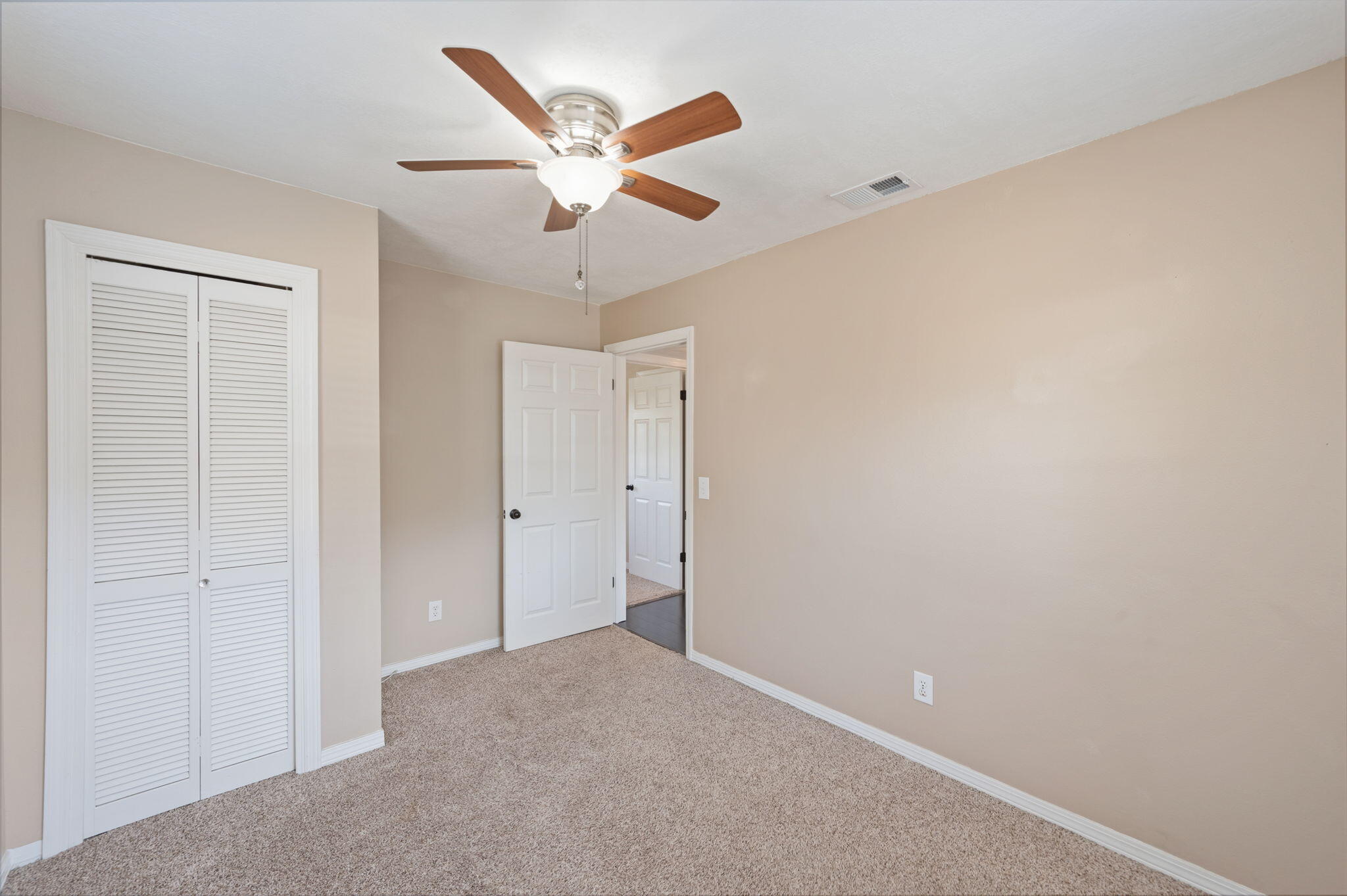 POWELL S/D NICEVILLE LOT 1 & SW1/2 OF LOT 2 - Residential