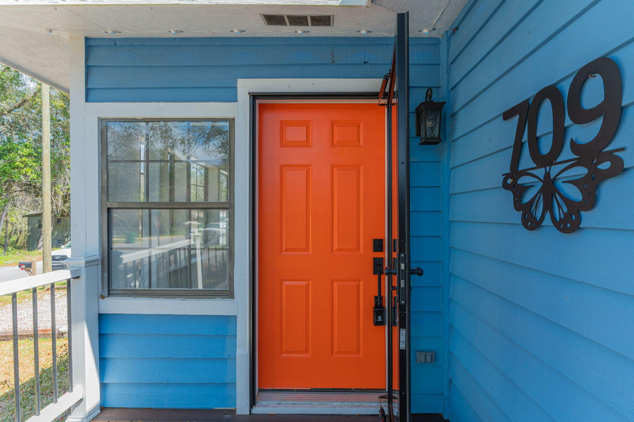 POWELL S/D NICEVILLE LOT 1 & SW1/2 OF LOT 2 - Residential