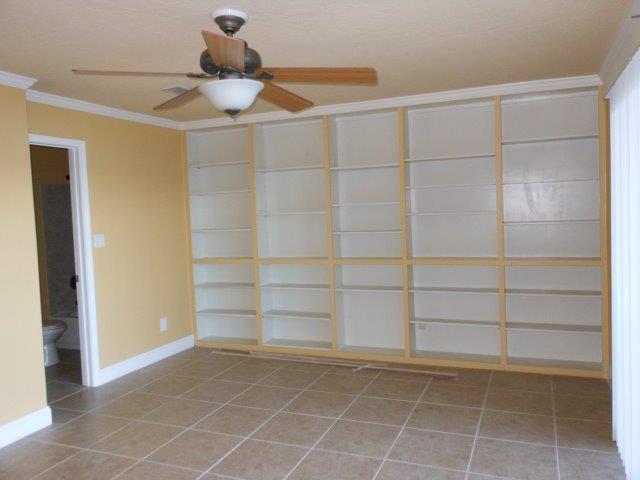 BAYOU PINES T/H - Residential