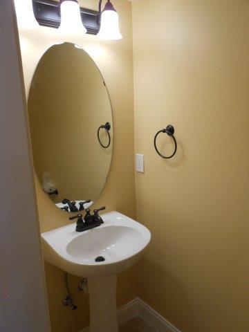 BAYOU PINES T/H - Residential