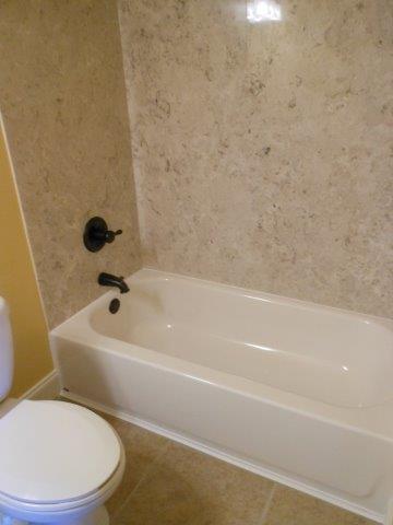 BAYOU PINES T/H - Residential