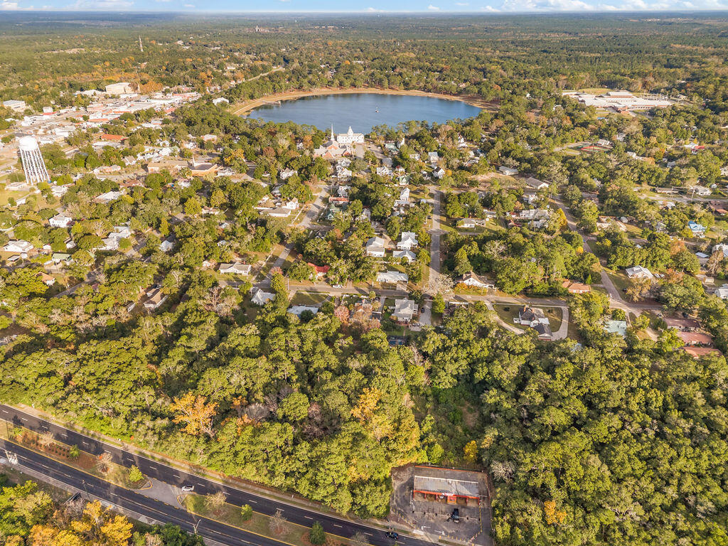 TOWN OF DEFUNIAK SPRINGS - Land