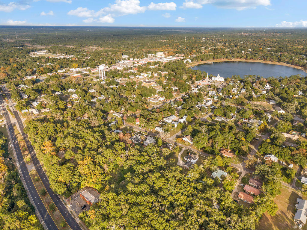 TOWN OF DEFUNIAK SPRINGS - Land