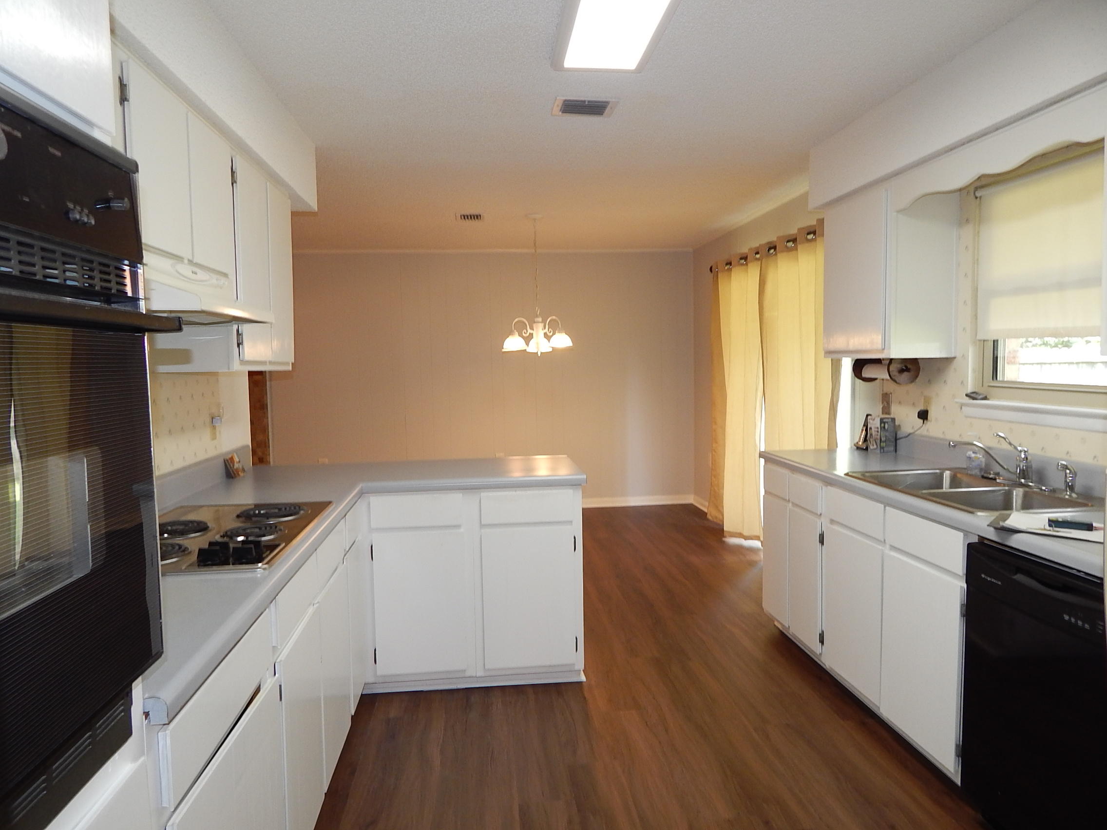 VICTORIA GARDENS 3 - Residential