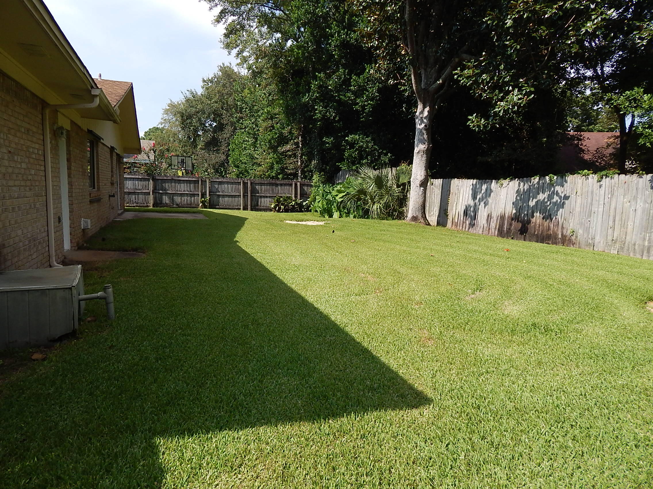 VICTORIA GARDENS 3 - Residential