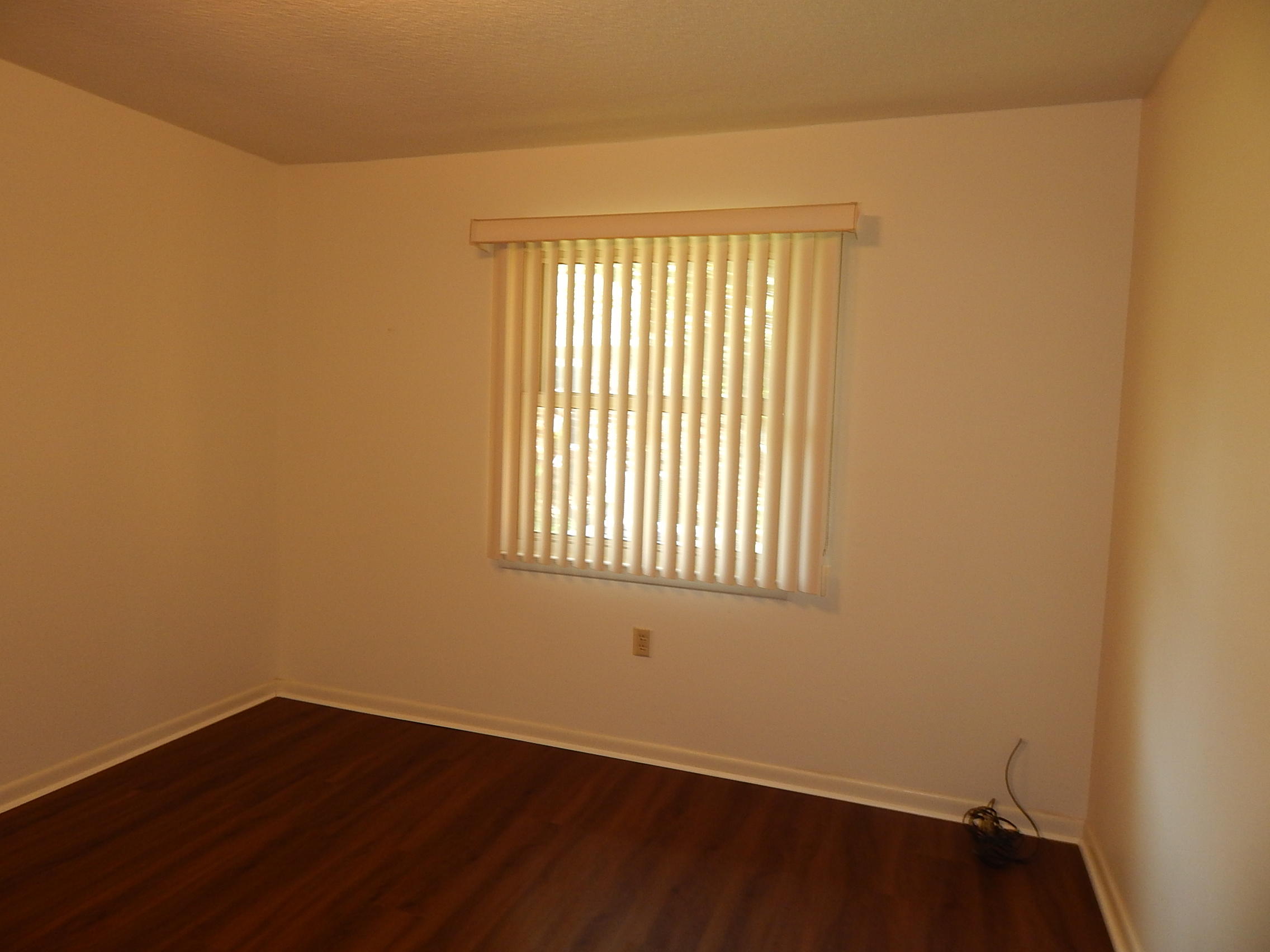 VICTORIA GARDENS 3 - Residential