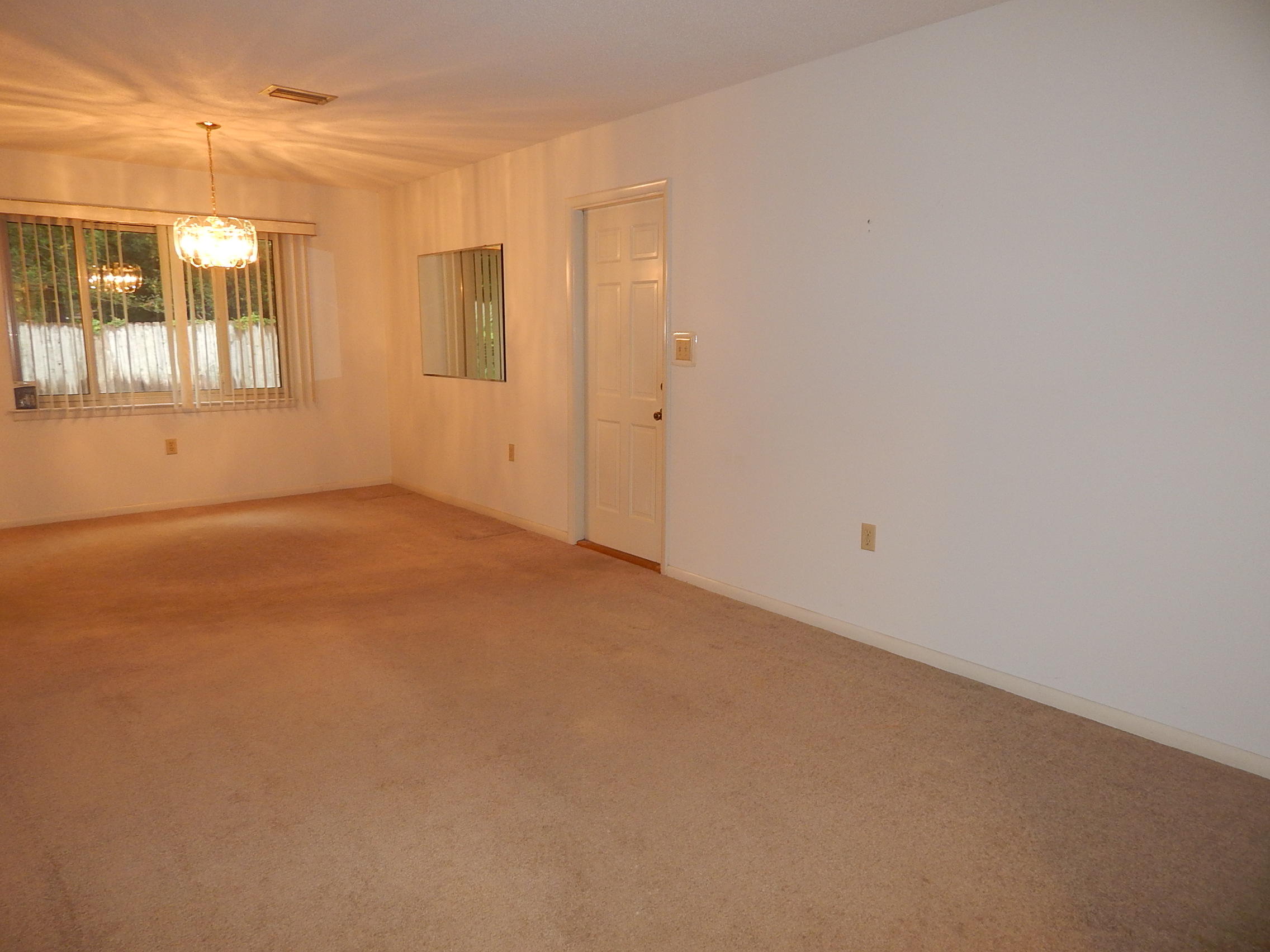 VICTORIA GARDENS 3 - Residential