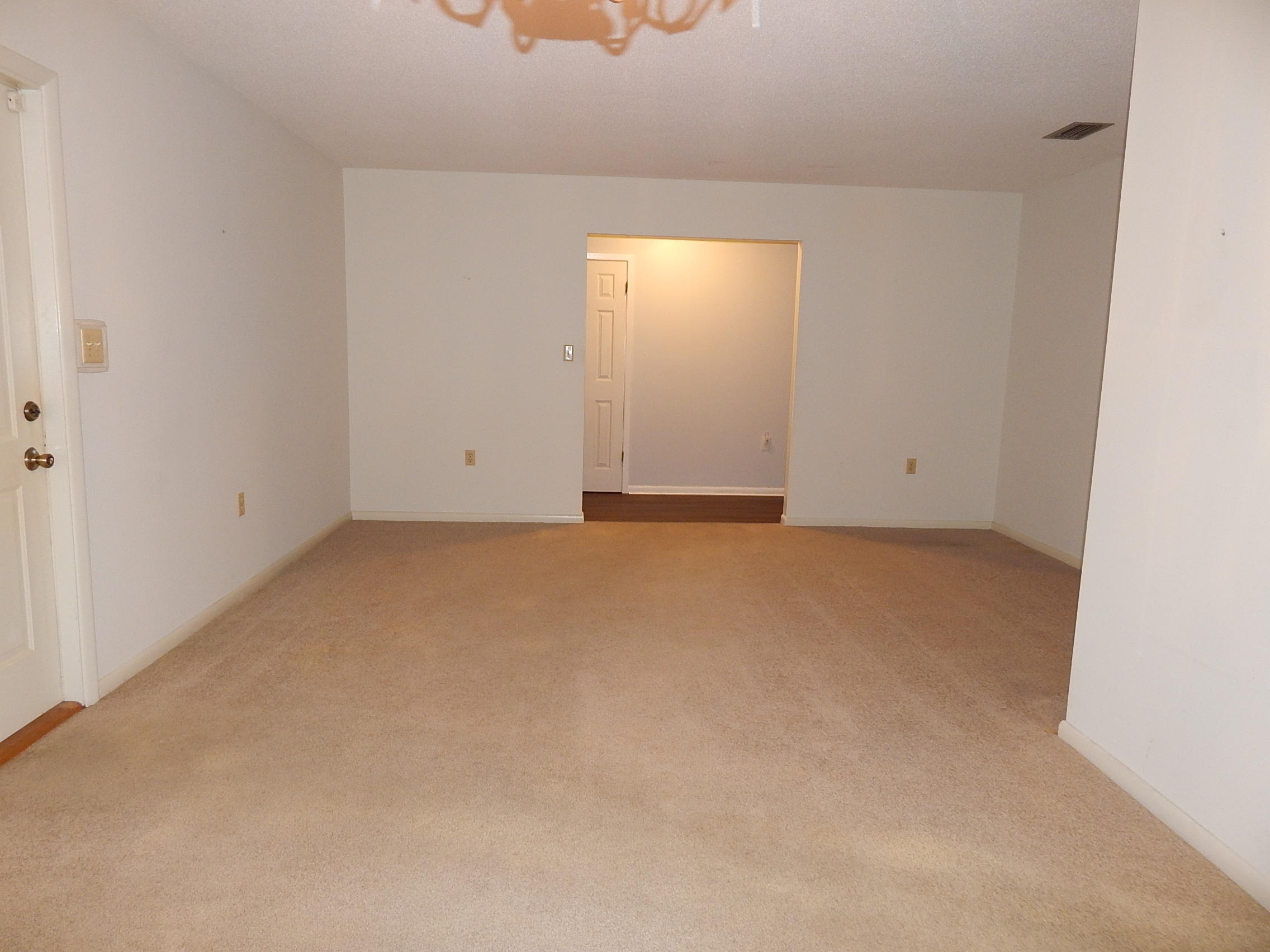 VICTORIA GARDENS 3 - Residential